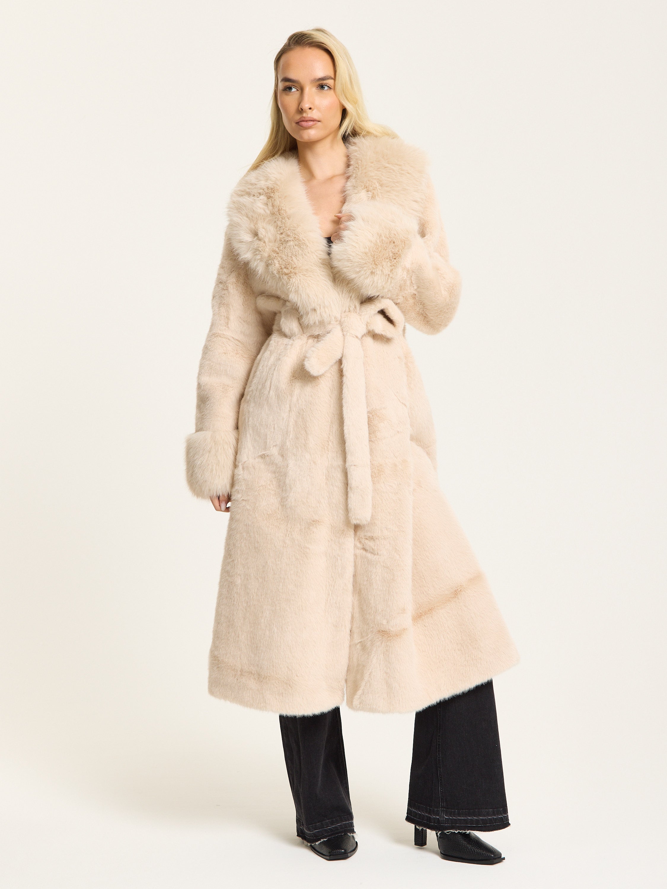 Beige Longline Faux Fur Coat – Liquorish Online