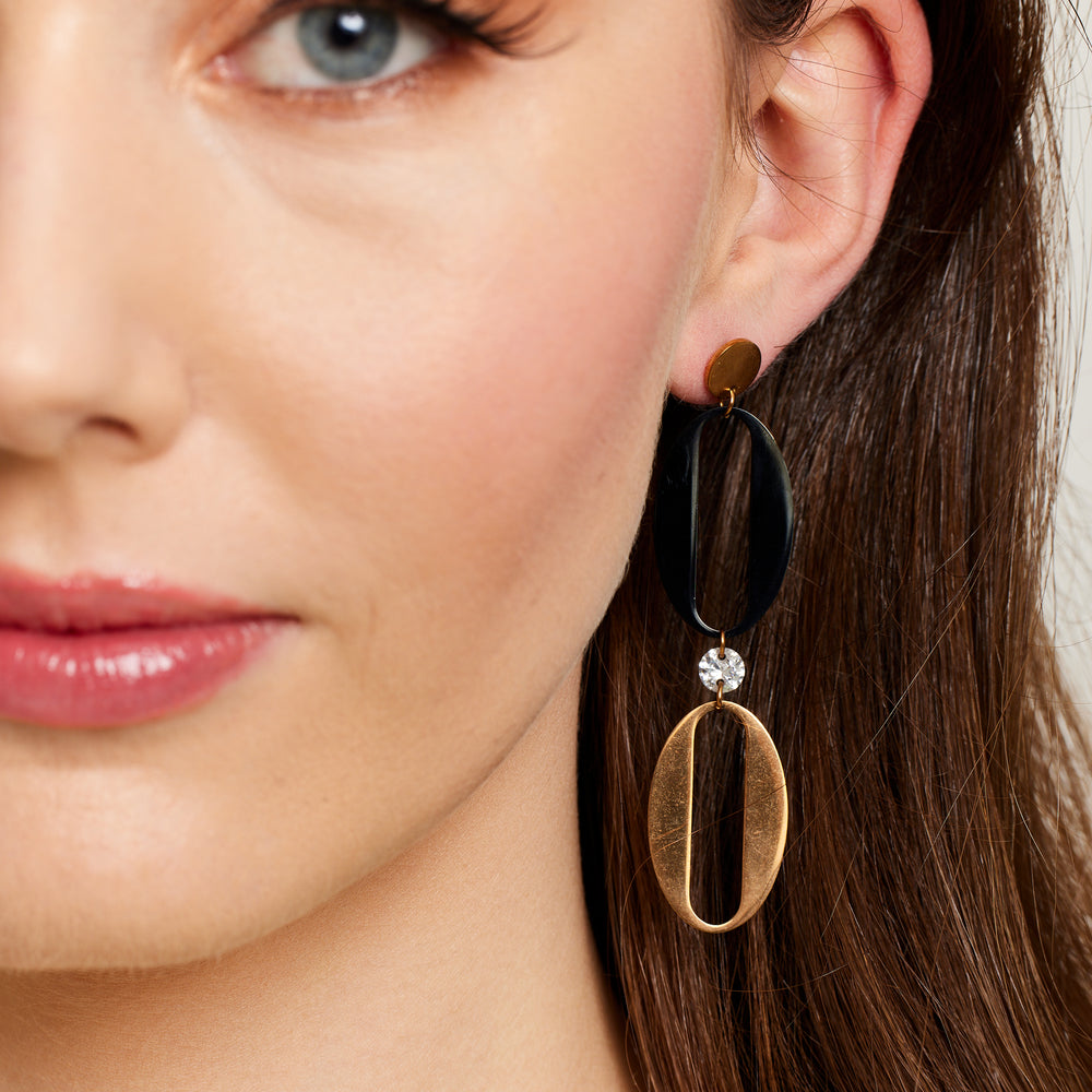 
                  
                    Liquorish Chain Link Drop Earrings In Black & Gold With Diamanté Details
                  
                