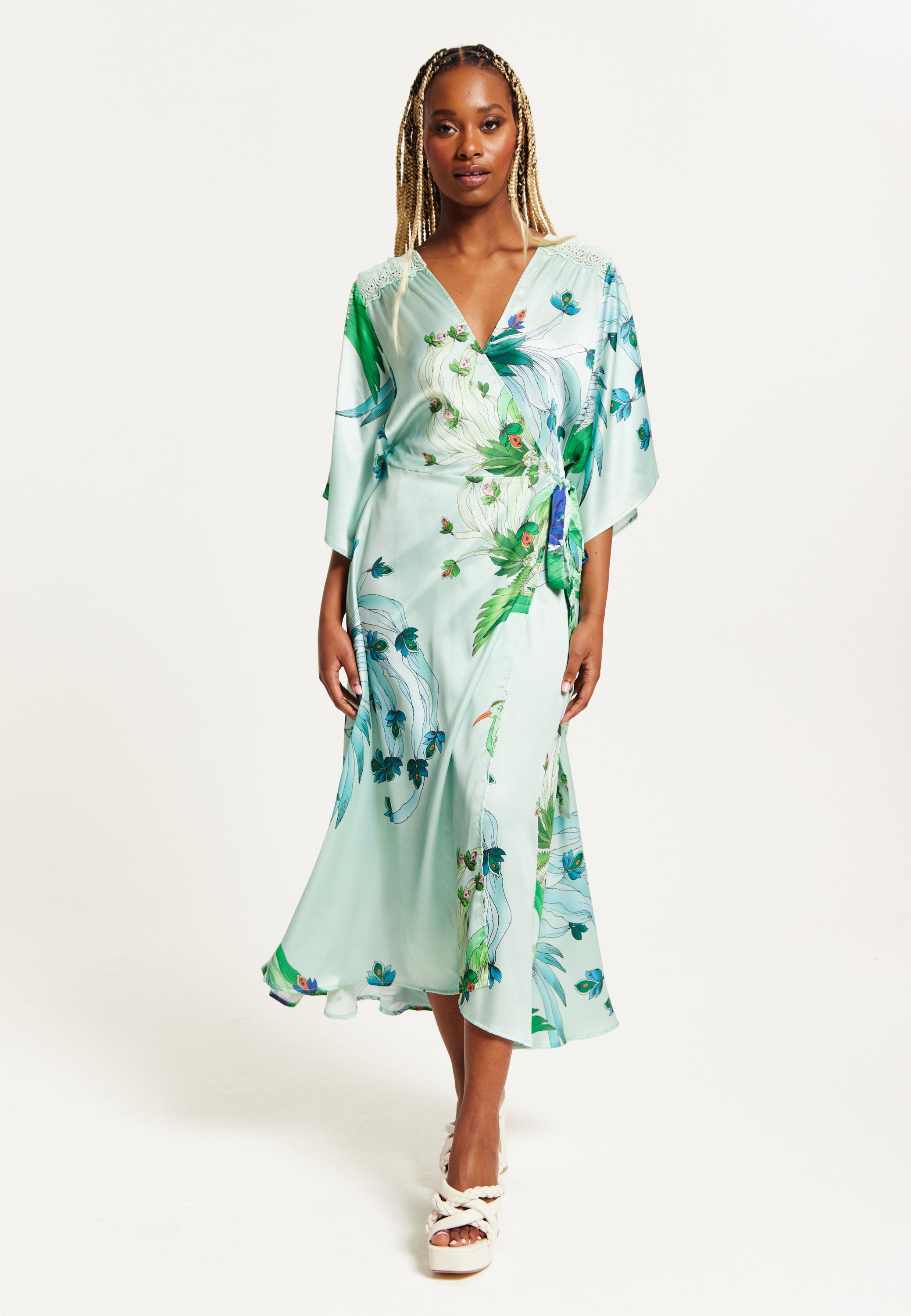 Women s Maxi Dress with Lace Details V Neck Flowy Mint Green Bird and Floral Print Regular Fit Liquorish