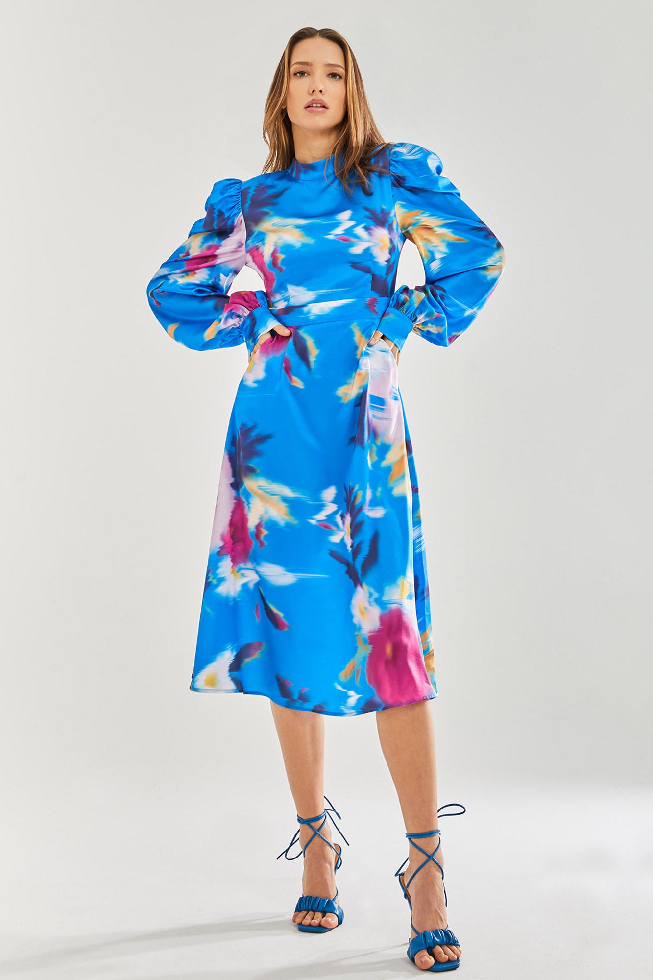 Liquorish store midi dress