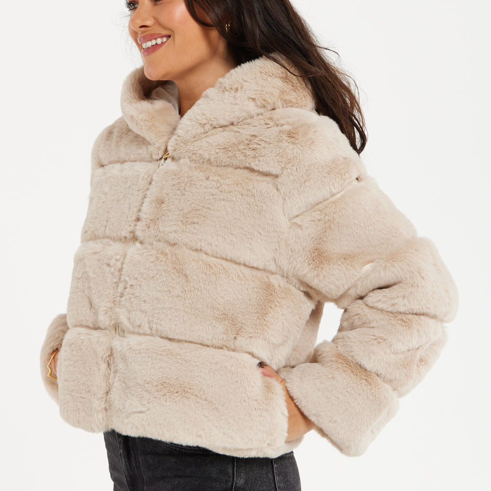 
                  
                    Liquorish Beige Puffer Jacket with Zip Detail
                  
                