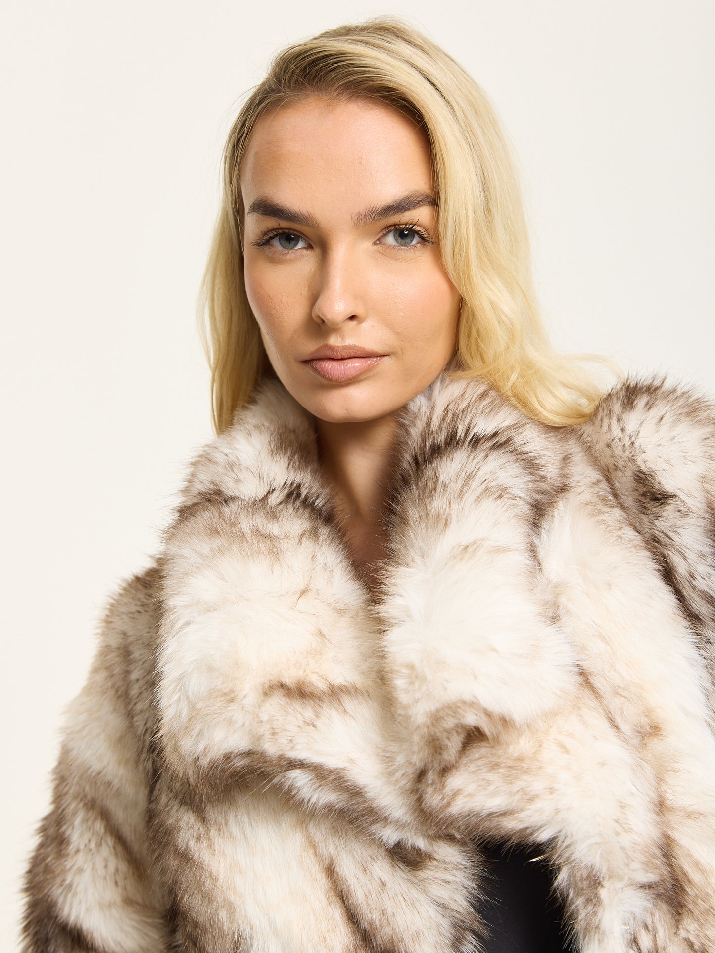
                  
                    Beige Ombre Faux Fur Coat
                  
                