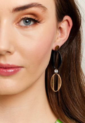 Liquorish Chain Link Drop Earrings In Black & Gold With Diamanté Details