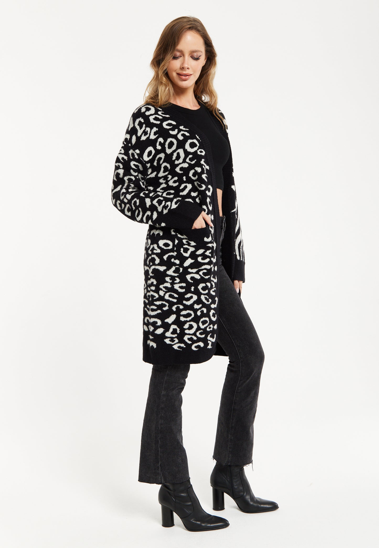 
                  
                    Liquorish Animal-Print Contrast Long Cardigan in Multi-coloured
                  
                