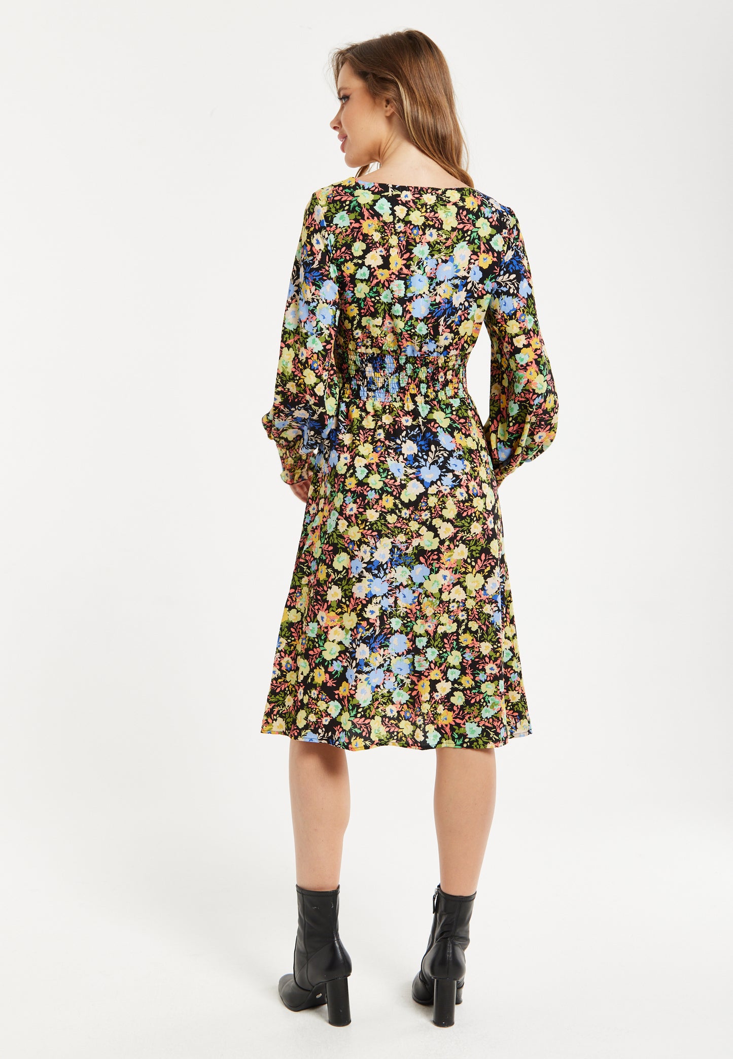 
                  
                    Women's Midi Dress with Long Balloon Sleeves in Floral Print and Smock Waist - Liquorish
                  
                