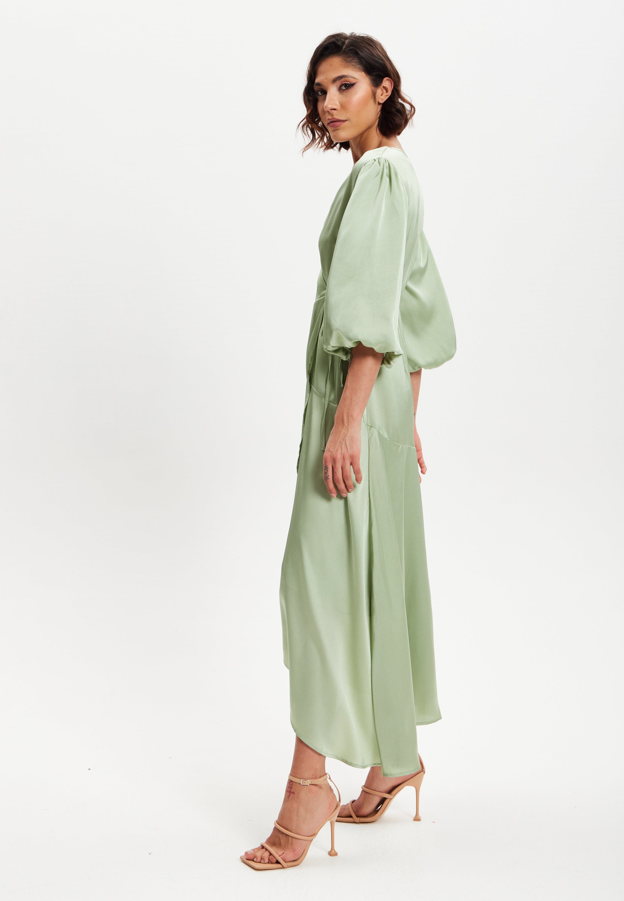 Women's Midi Wrap Dress in Sage Green with Short Puff Sleeves - Elegan Liquorish Online Women's Midi Wrap Dress in Sage Green with Short Puff Sleeves - Elegan Liquorish Online