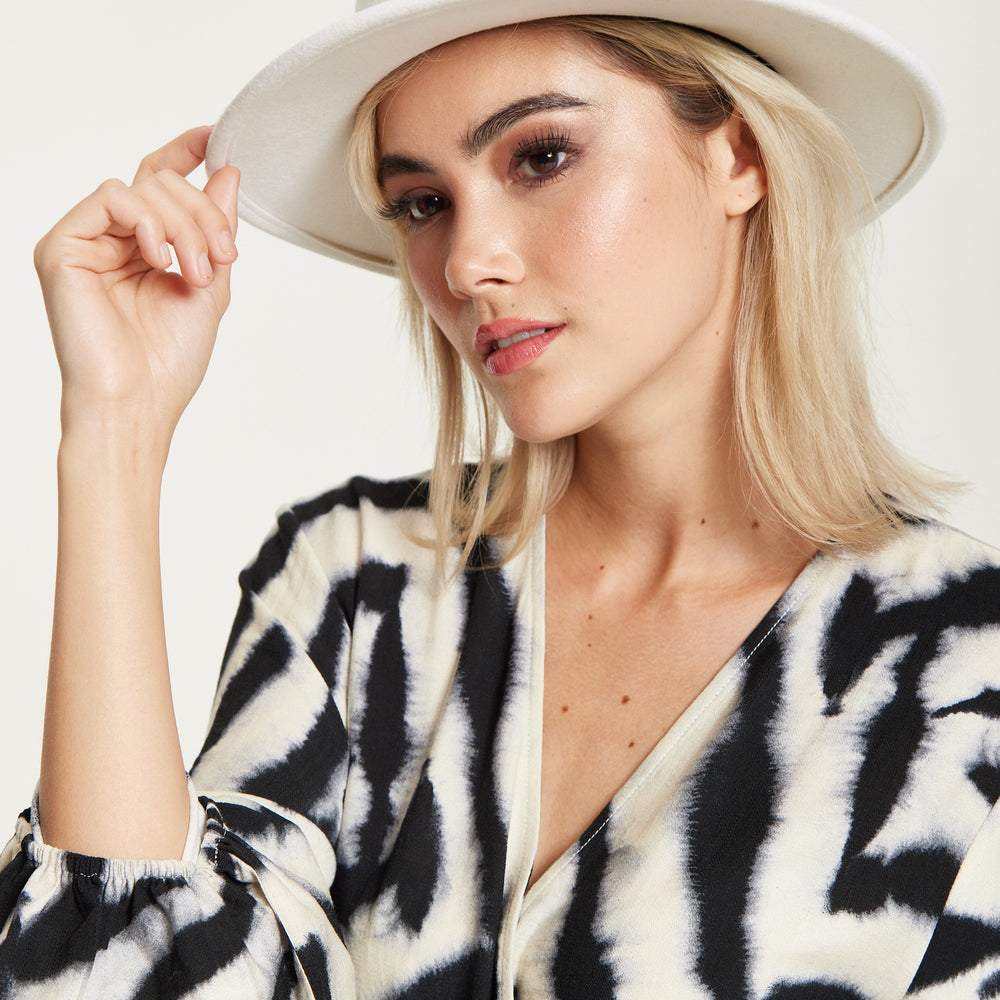 
                  
                    White Wool Fedora Hat
                  
                