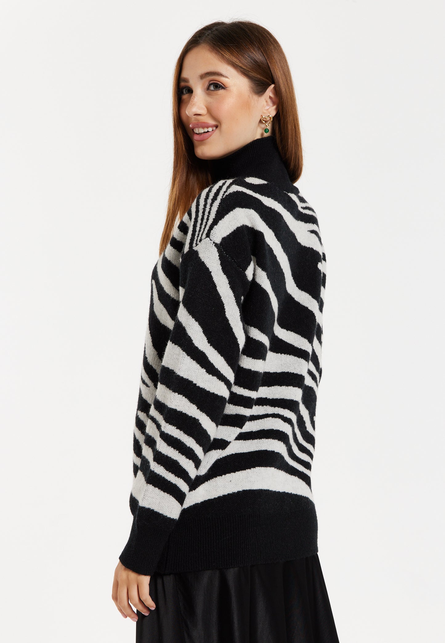 
                  
                    Women's Jumper with Long Sleeves in Mono Zebra Pattern - High Neck Design for Warmth and Comfort, Liquorish
                  
                