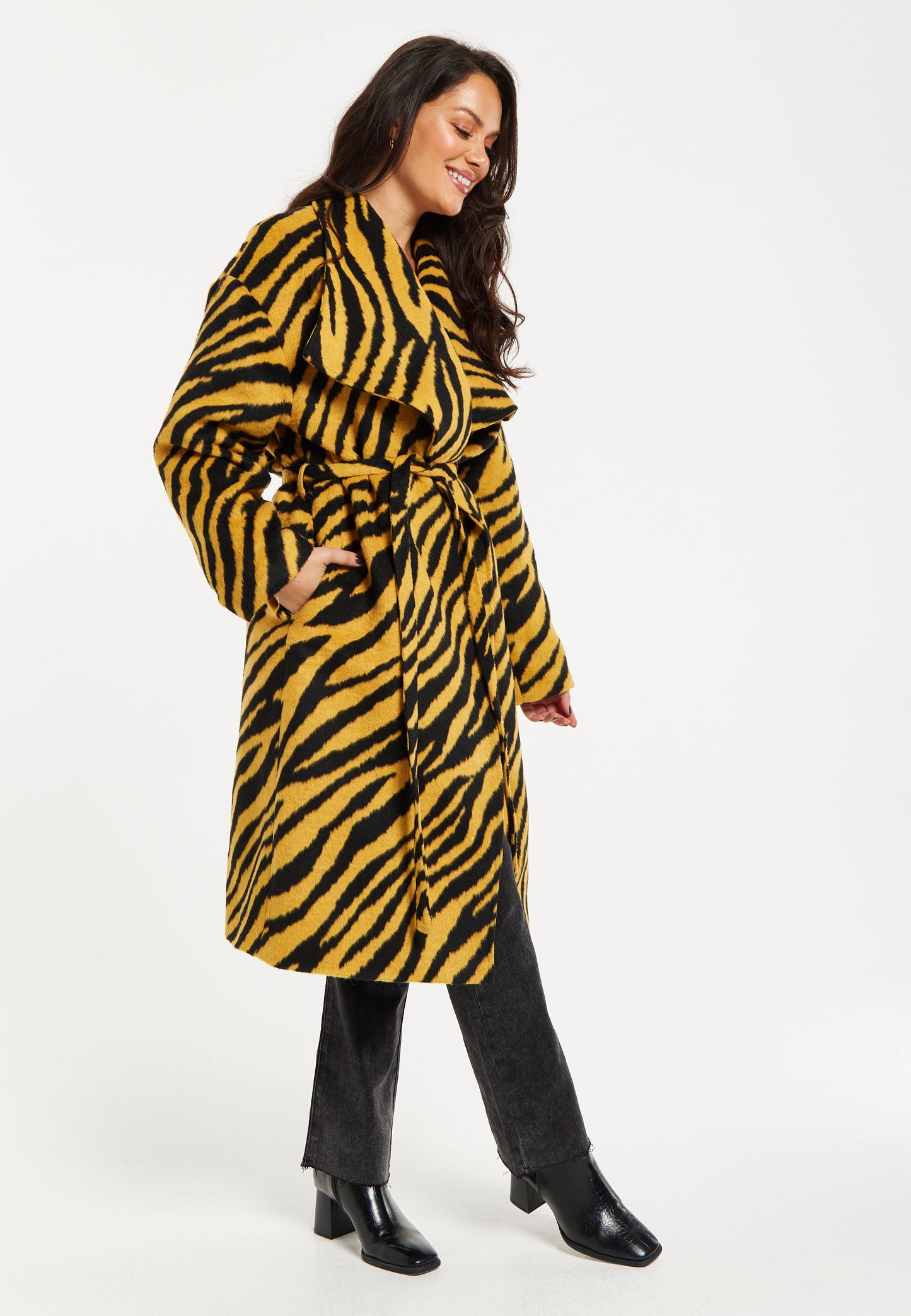 
                  
                    Liquorish Zebra Print Longline Coat In Mustard And Black
                  
                