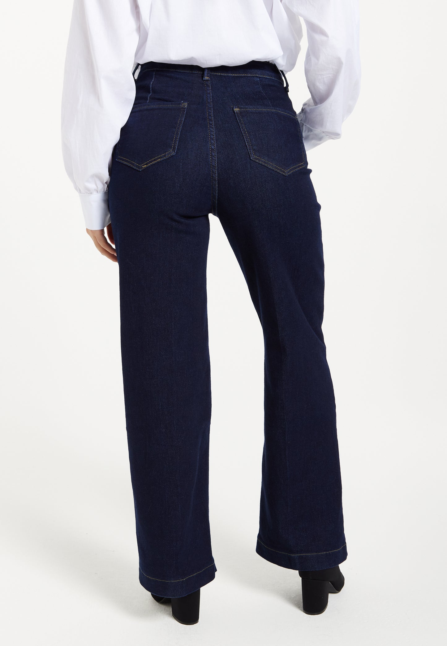 
                  
                    Liquorish High-Waisted Dark Navy Wide-Leg Jeans
                  
                