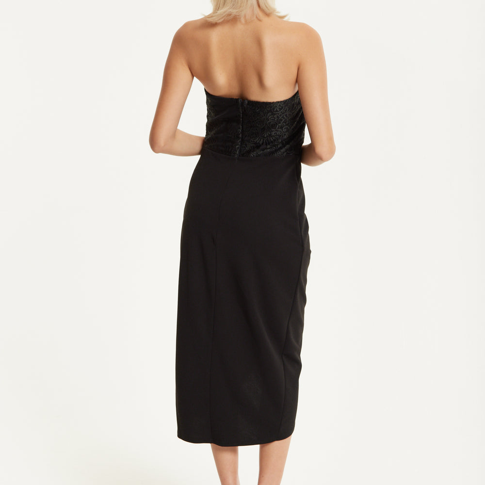 
                  
                    Strapless Black Midi Dress
                  
                