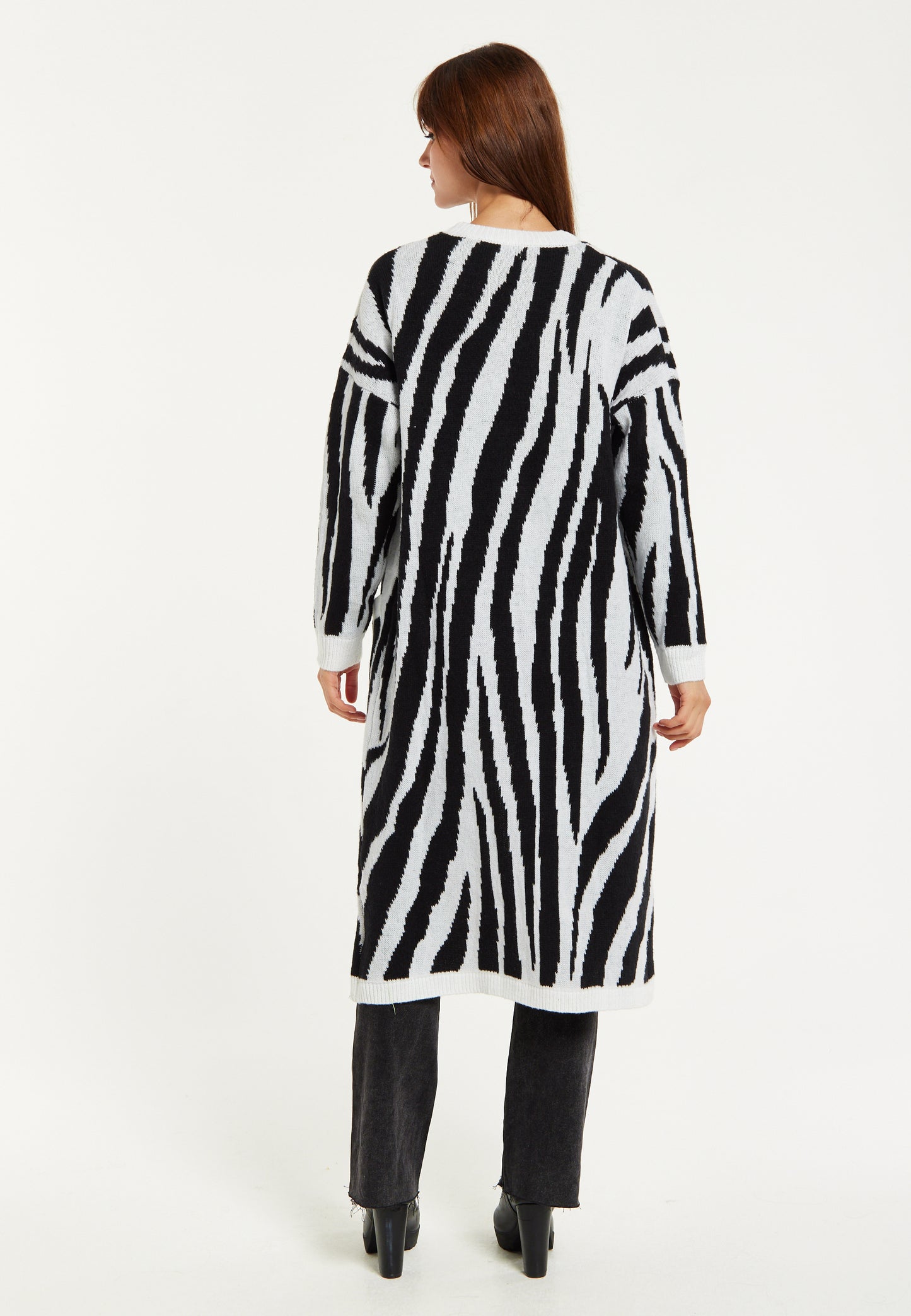 
                  
                    Liquorish Longline Cardigan In Black And White Zebra Pattern
                  
                