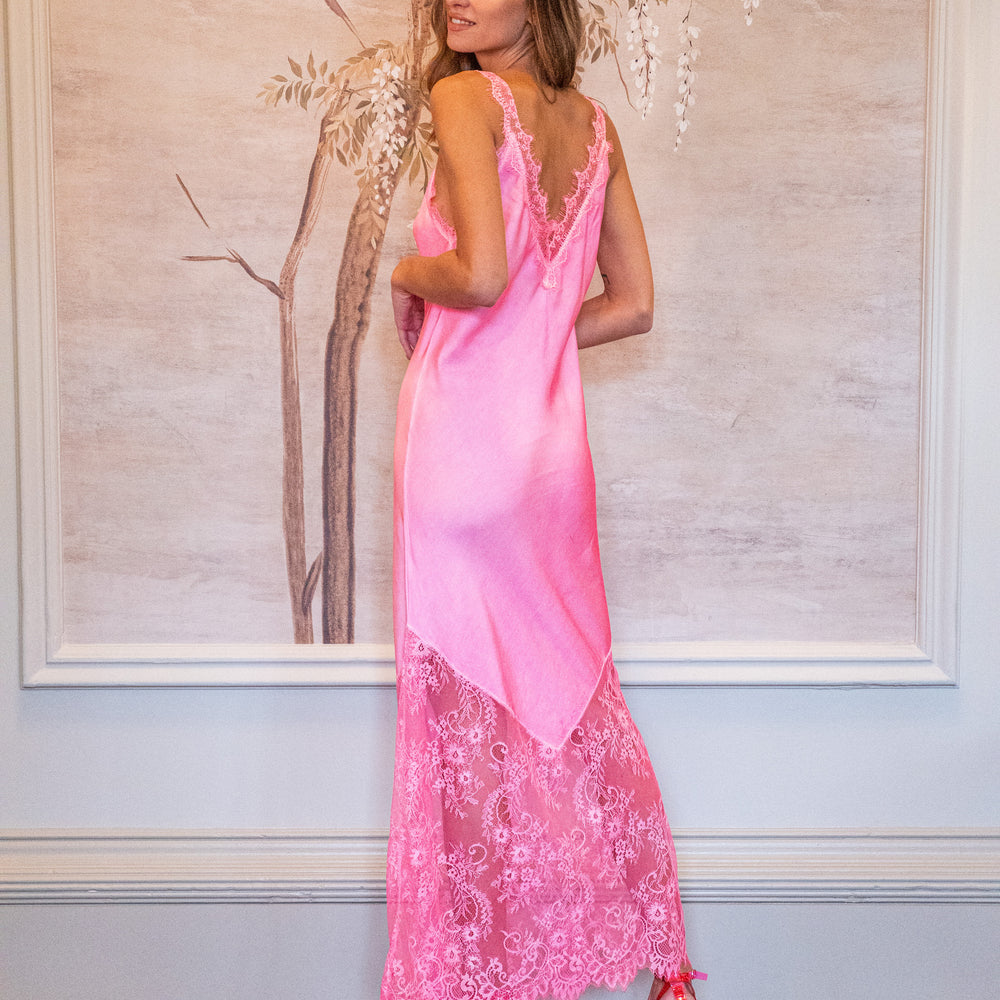 
                  
                    Liquorish Lace Detailed V-Neck Maxi Dress In Pink
                  
                