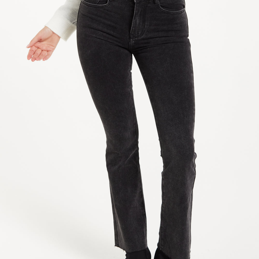 
                  
                    Liquorish High-Waisted Jean in Black
                  
                