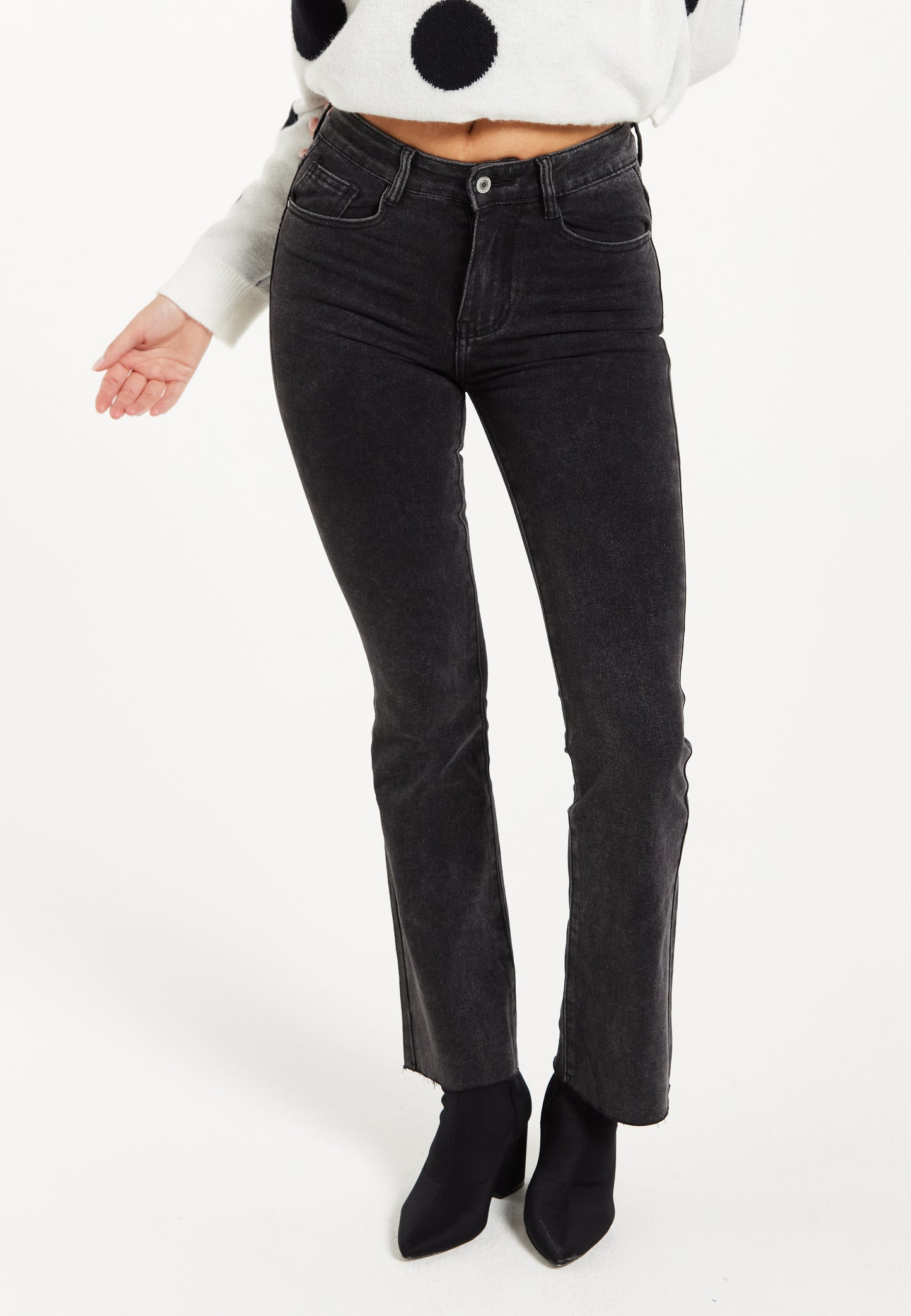 
                  
                    Liquorish High-Waisted Jean in Black
                  
                