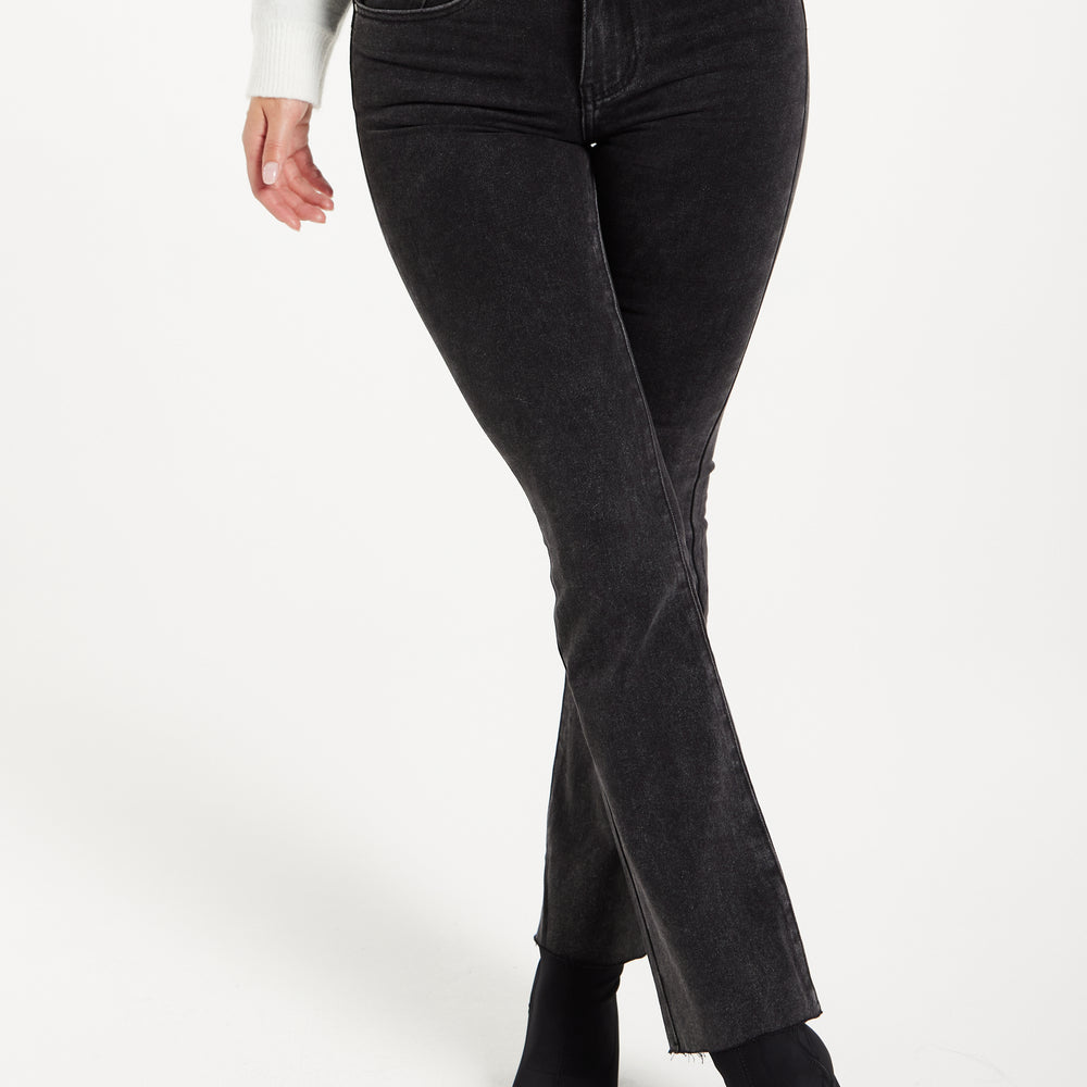 
                  
                    Liquorish High-Waisted Jean in Black
                  
                