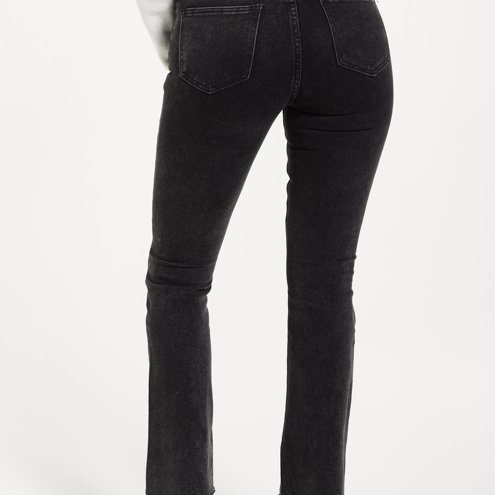 
                  
                    Liquorish High-Waisted Jean in Black
                  
                