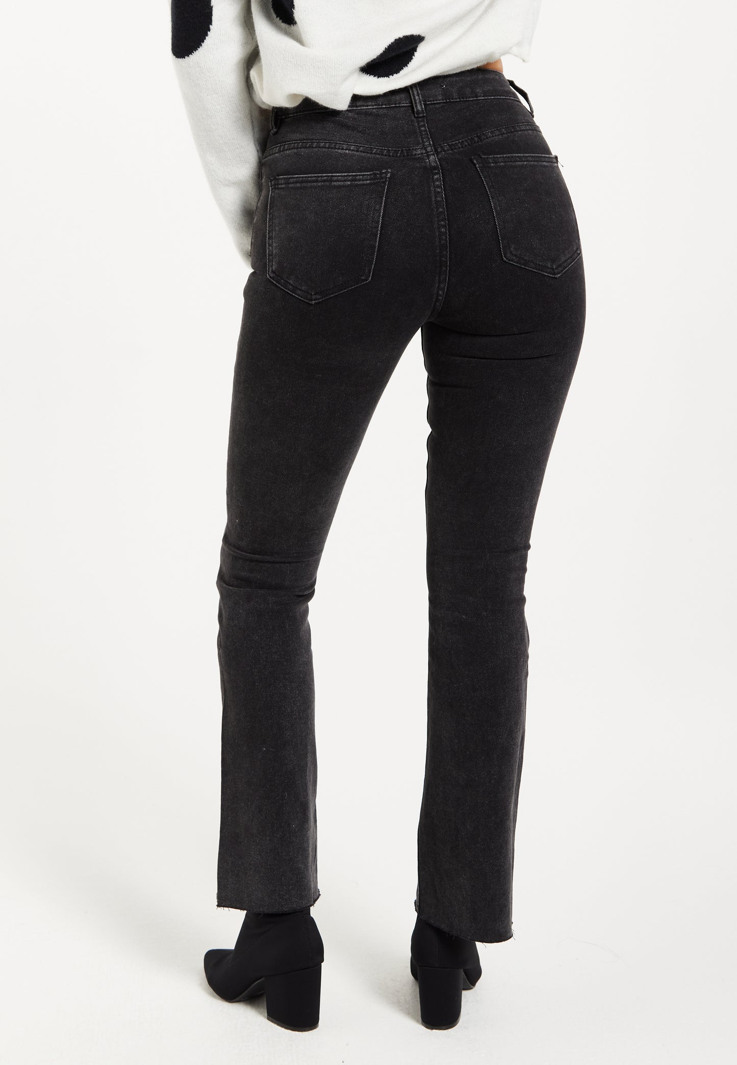 
                  
                    Liquorish High-Waisted Jean in Black
                  
                