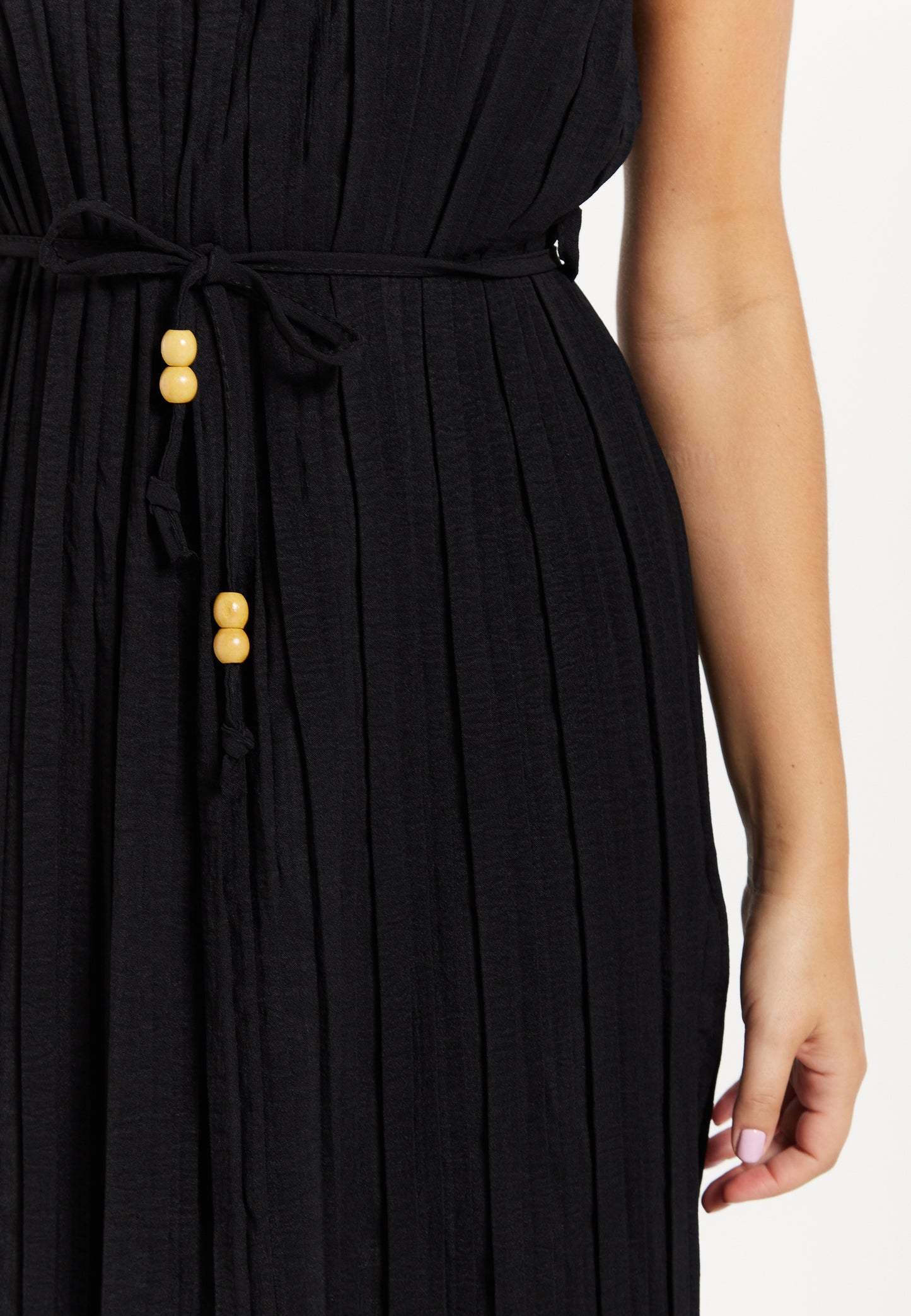 
                  
                    Women's Midi Dress with Short Sleeves in Black, Pleated Design and Waist Tie, Perfect for Any Occasion - Liquorish
                  
                