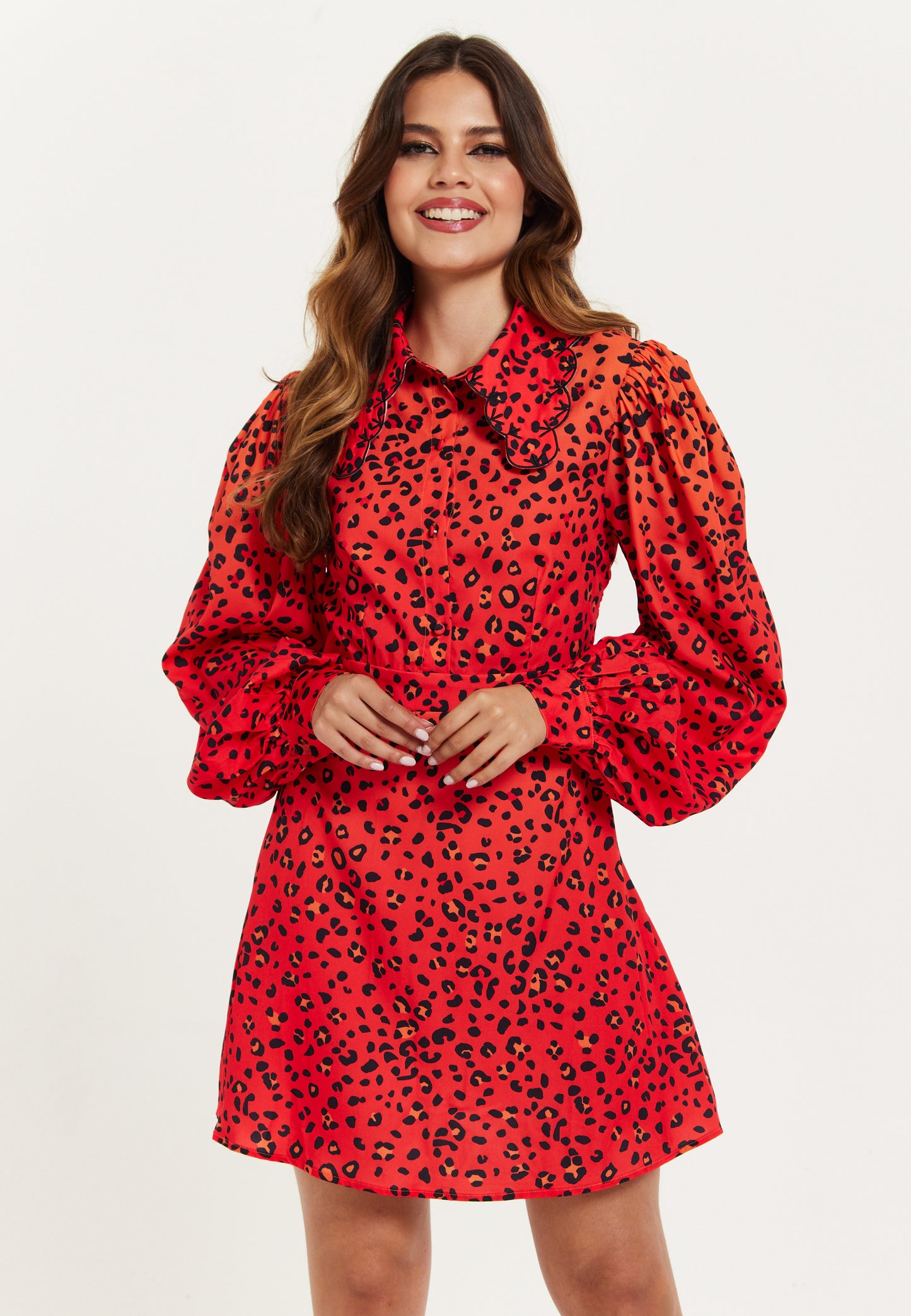 
                  
                    Women's Mini Dress, Scalloped Collar, Leopard Print with Ombre Detail, Long Balloon Sleeves, Side Zip, Regular Fit
                  
                