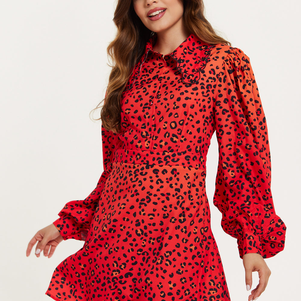 
                  
                    Women's Mini Dress, Scalloped Collar, Leopard Print with Ombre Detail, Long Balloon Sleeves, Side Zip, Regular Fit
                  
                