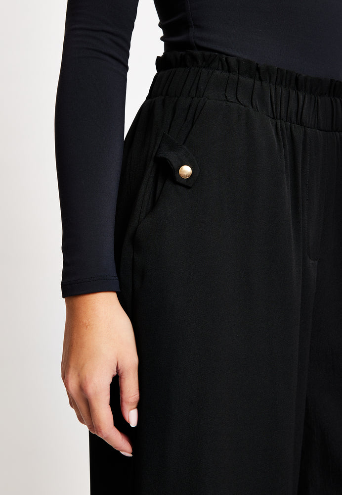 Liquorish Black Wide Leg Trousers