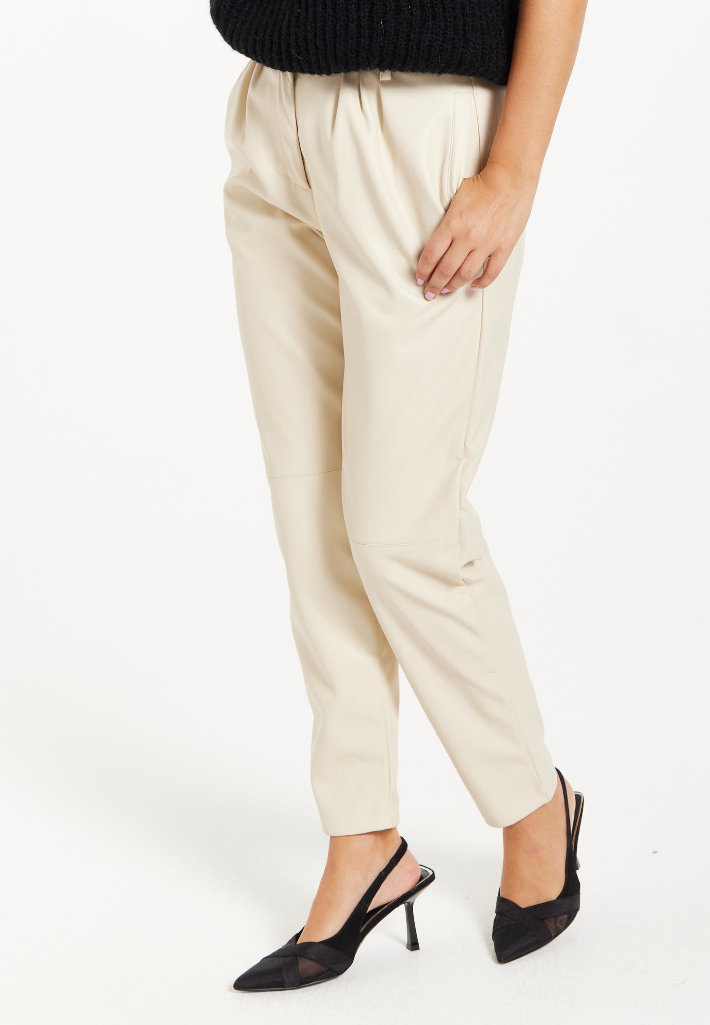 
                  
                    Liquorish Tapered Leather Look Trousers with Pleated Detail in Cream
                  
                