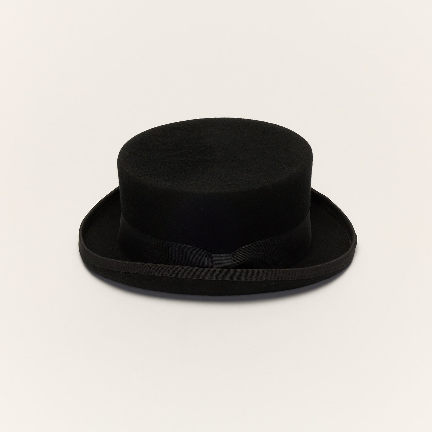 
                  
                    Black Wool Short Crown Feather Top Hat
                  
                