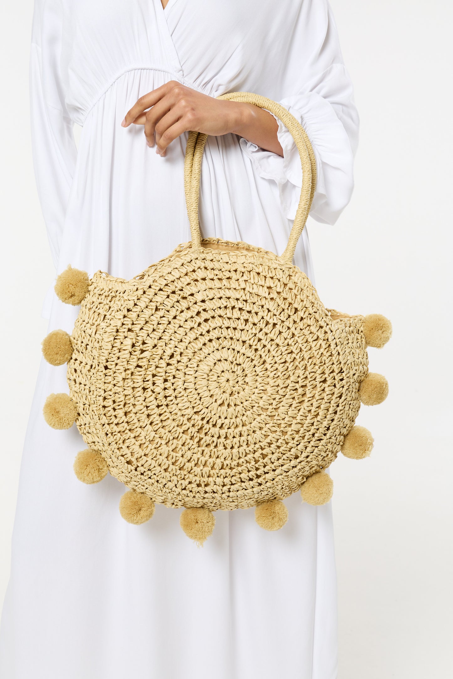 
                  
                    Pom Pom Round Beach Bag
                  
                