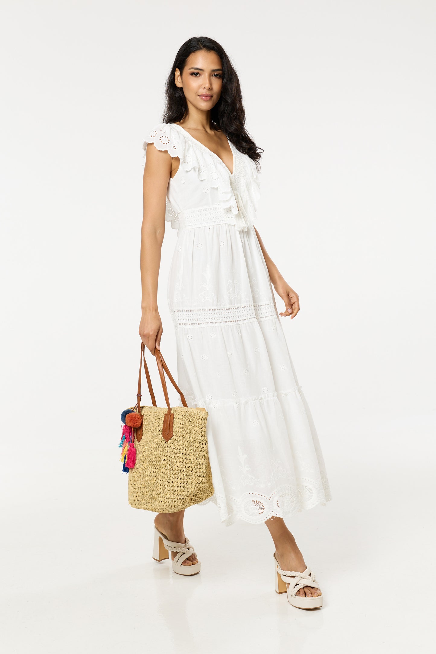 
                  
                    Pom Pom & Tassel Beach Tote Bag
                  
                