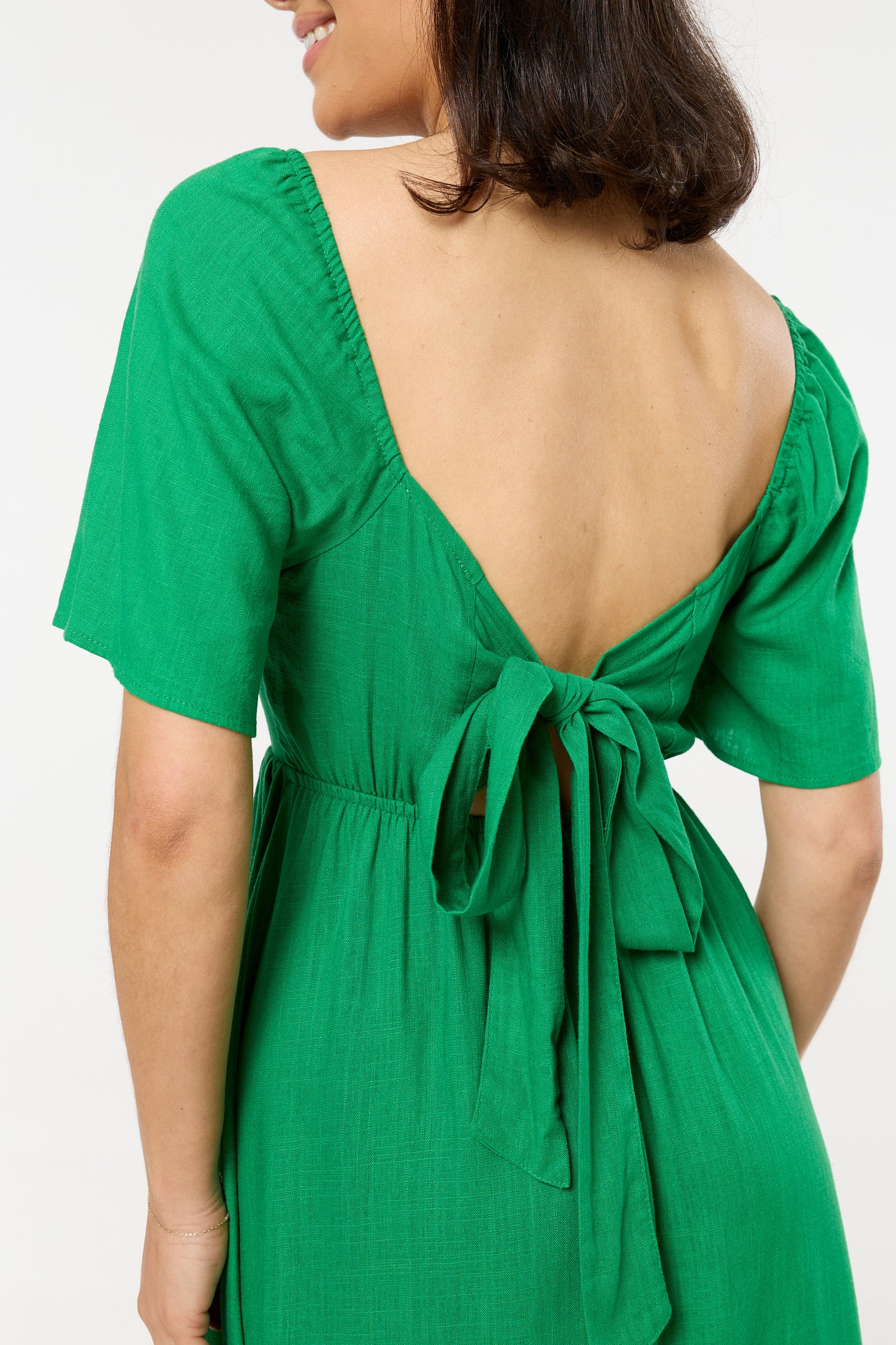 
                  
                    Green Sweetheart Back Tie Midi Dress
                  
                
