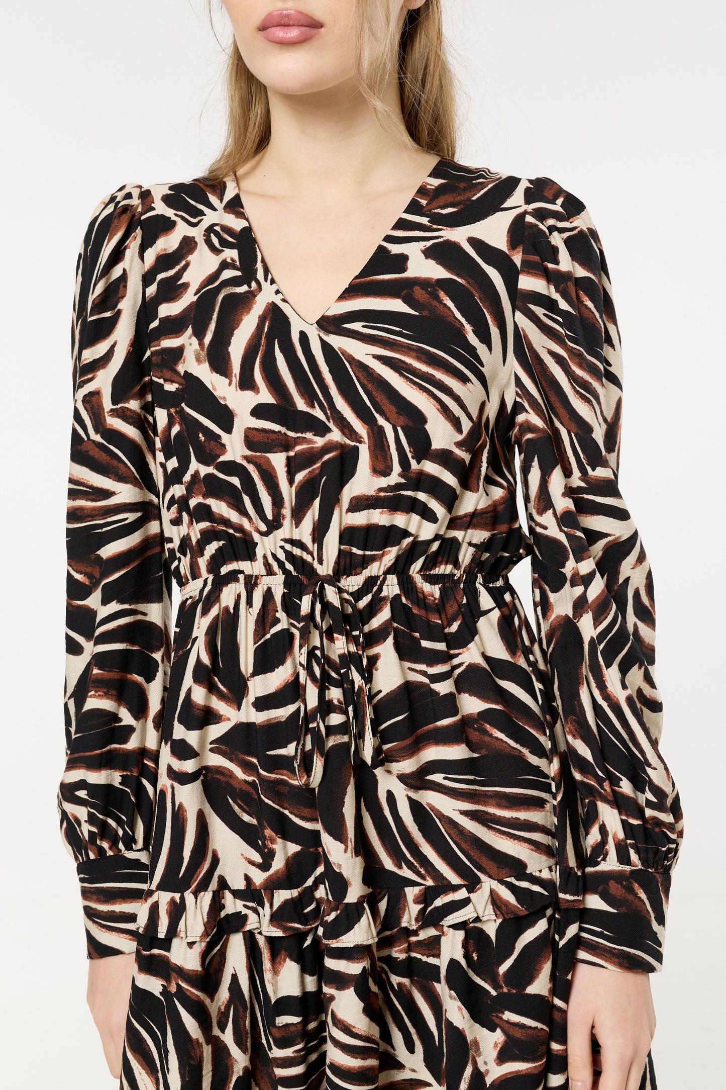 
                  
                    Brown Leaf Print Long Sleeve Mini Dress
                  
                