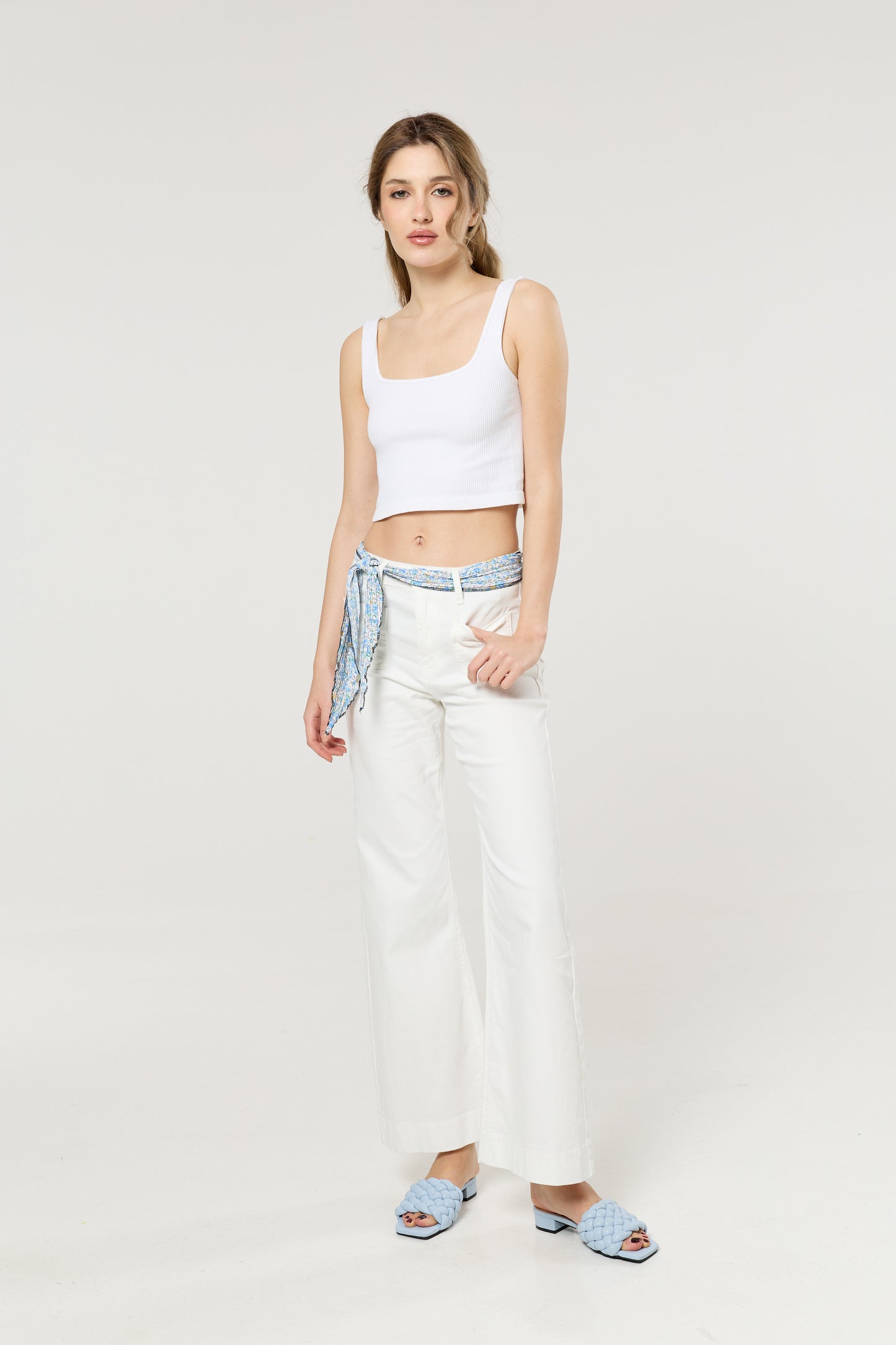 
                  
                    White Scarf Belt Wide Leg Jeans
                  
                