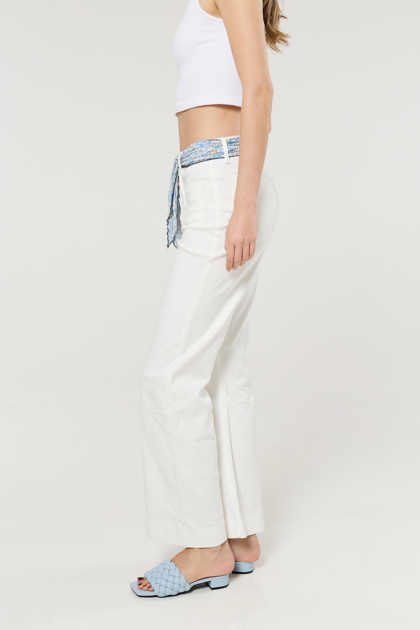 
                  
                    White Scarf Belt Wide Leg Jeans
                  
                