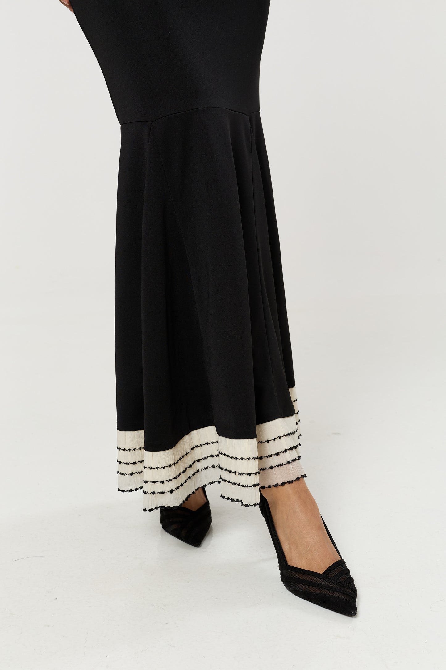 
                  
                    Black Contrast Hem Mermaid Maxi Dress
                  
                
