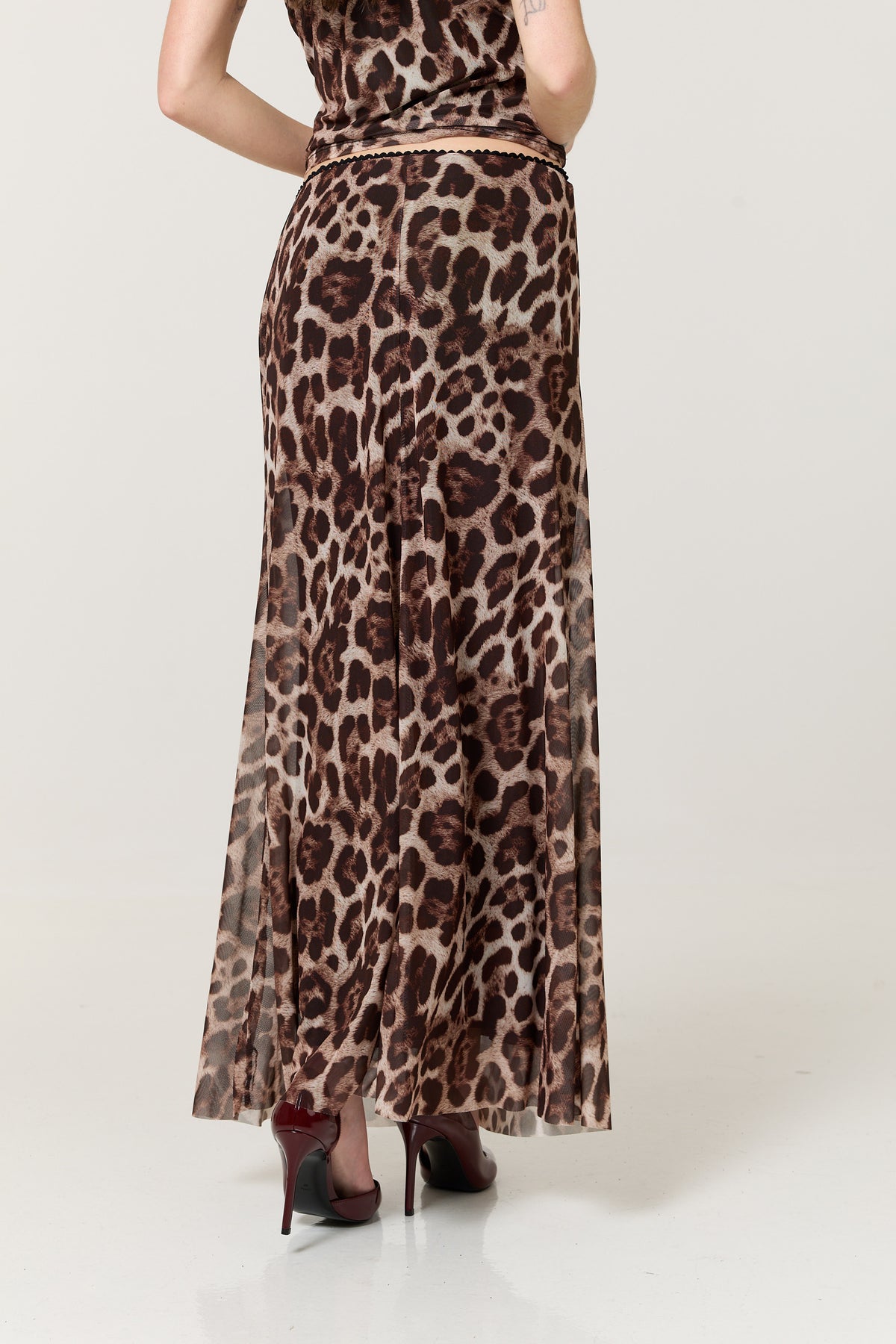 
                  
                    Leopard Print Mesh Cami & Maxi Skirt Set
                  
                
