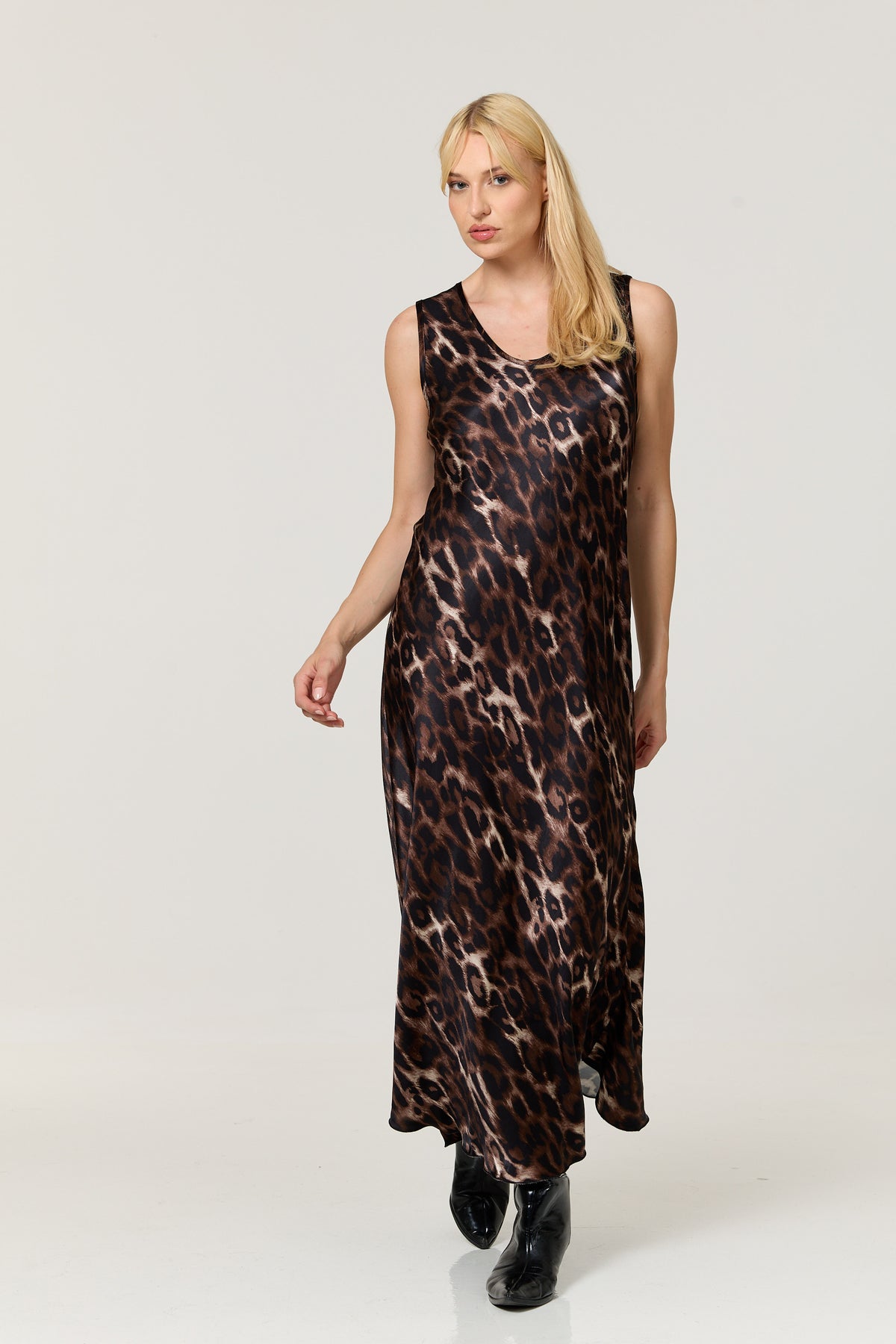 
                  
                    Brown Leopard Print Maxi Dress
                  
                