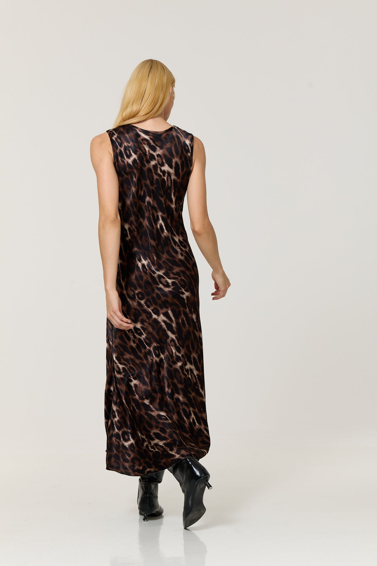 
                  
                    Brown Leopard Print Maxi Dress
                  
                