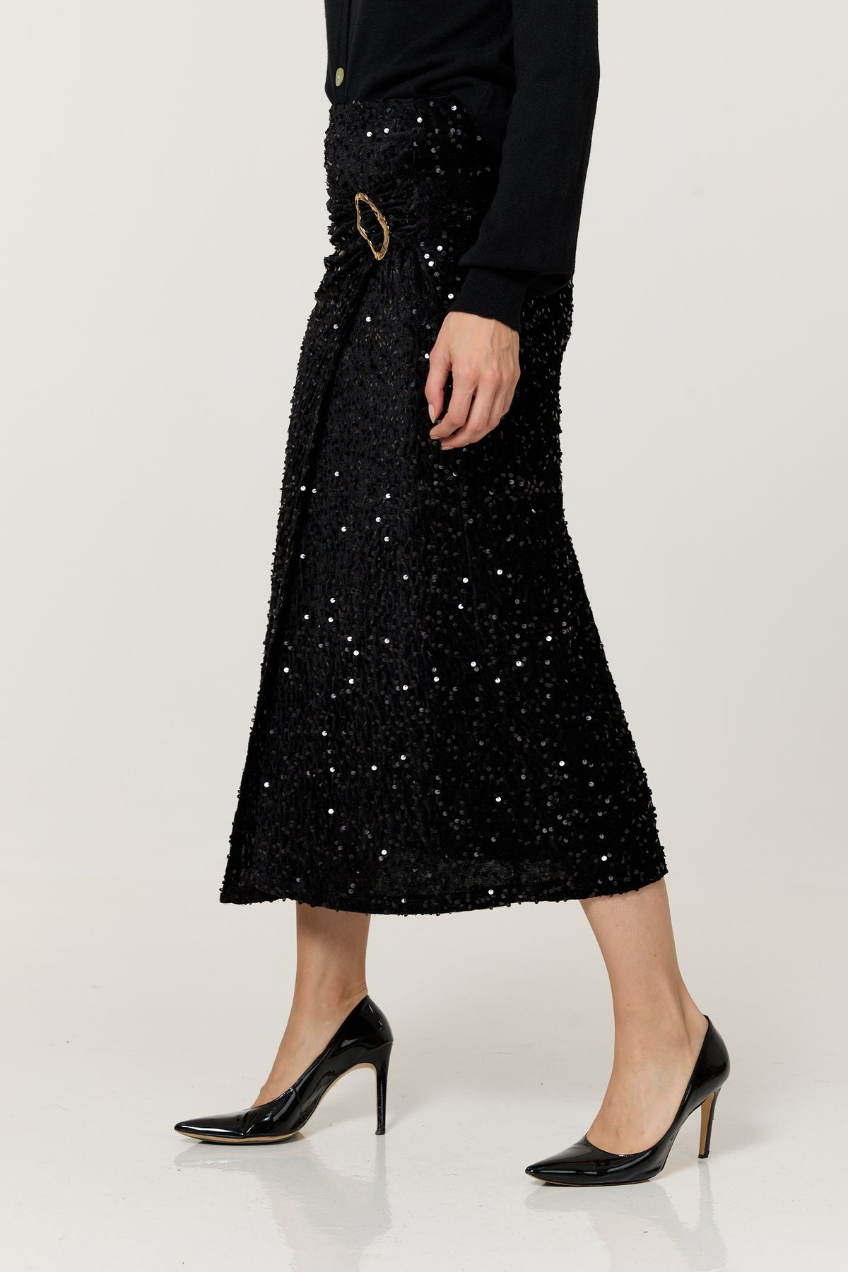 
                  
                    Black Sequin Buckle Midi Skirt
                  
                
