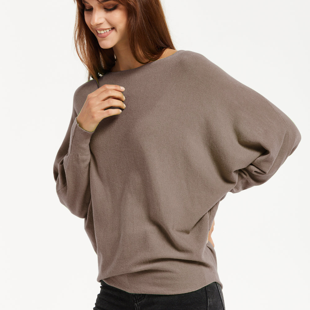 
                  
                    Liquorish Back Pearl-Button Detail Jumper Brown
                  
                