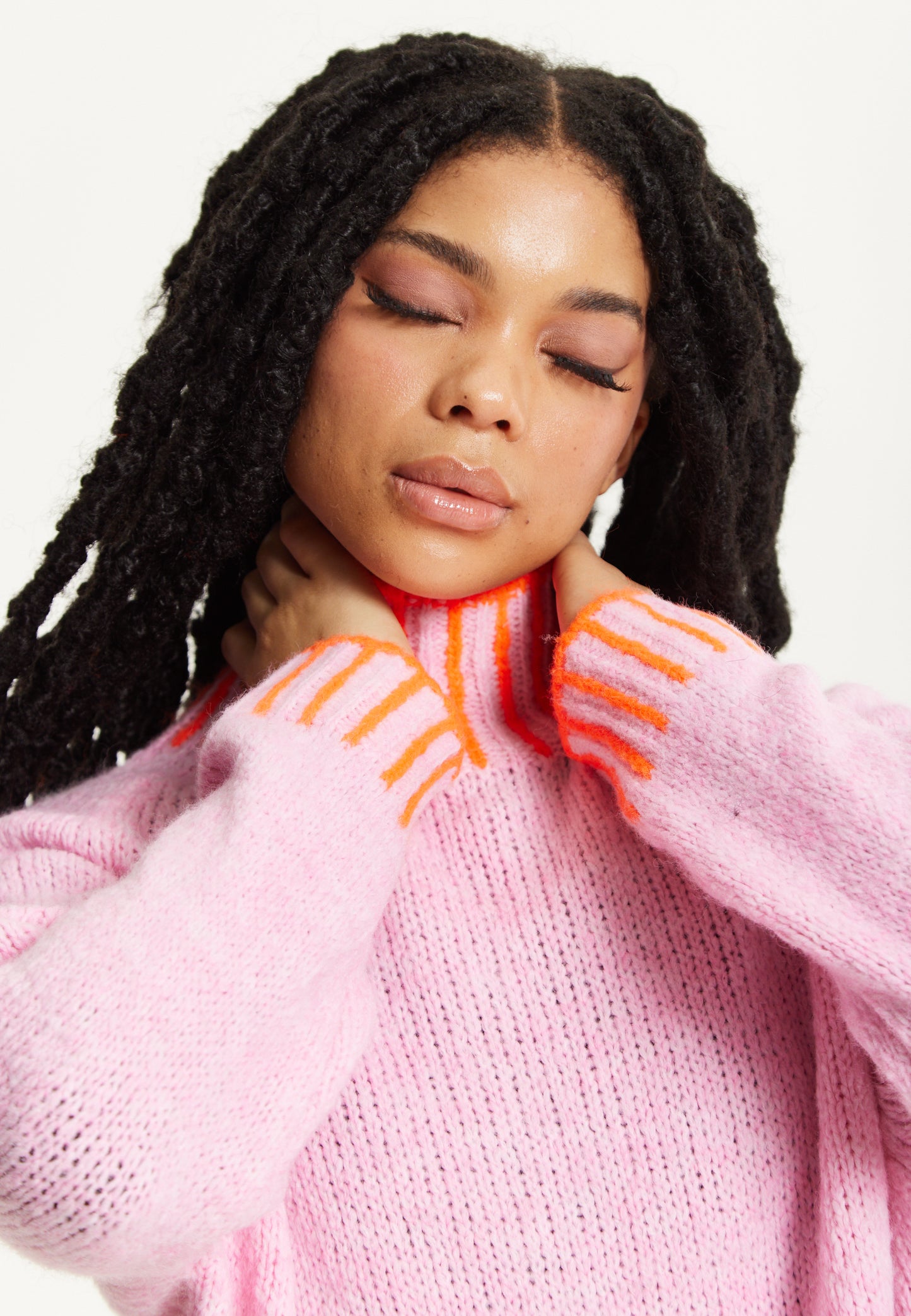 
                  
                    Neon Trim Wool Blend Jumper – Light Pink
                  
                