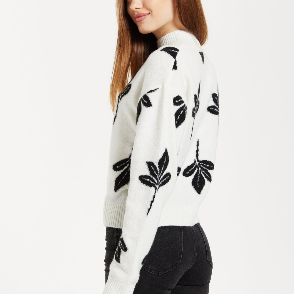 
                  
                    Women's Jumper with Leaf Pattern, High Neck and Long Sleeves for a Cozy Feel
                  
                