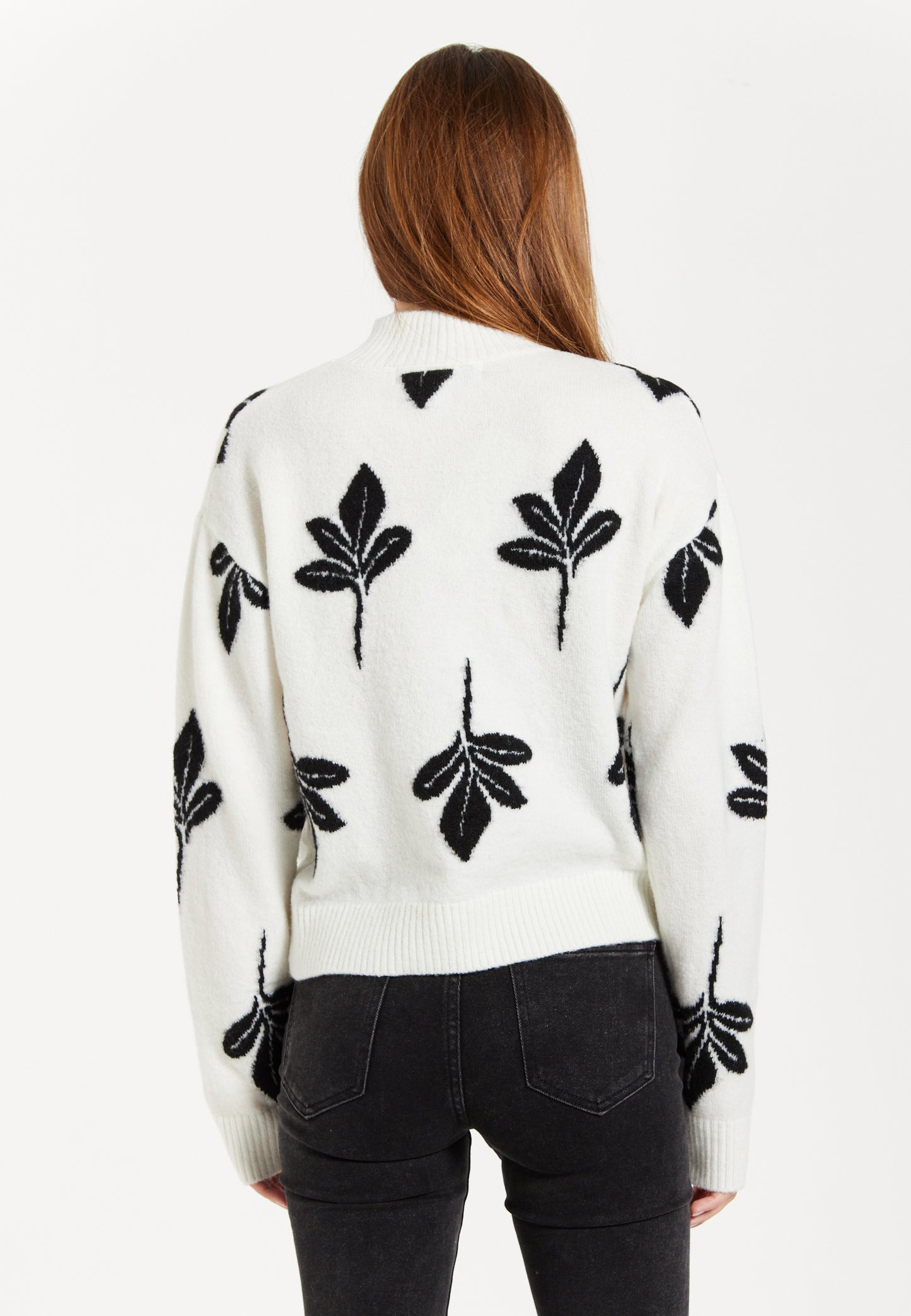 
                  
                    Women's Jumper with Leaf Pattern, High Neck and Long Sleeves for a Cozy Feel
                  
                