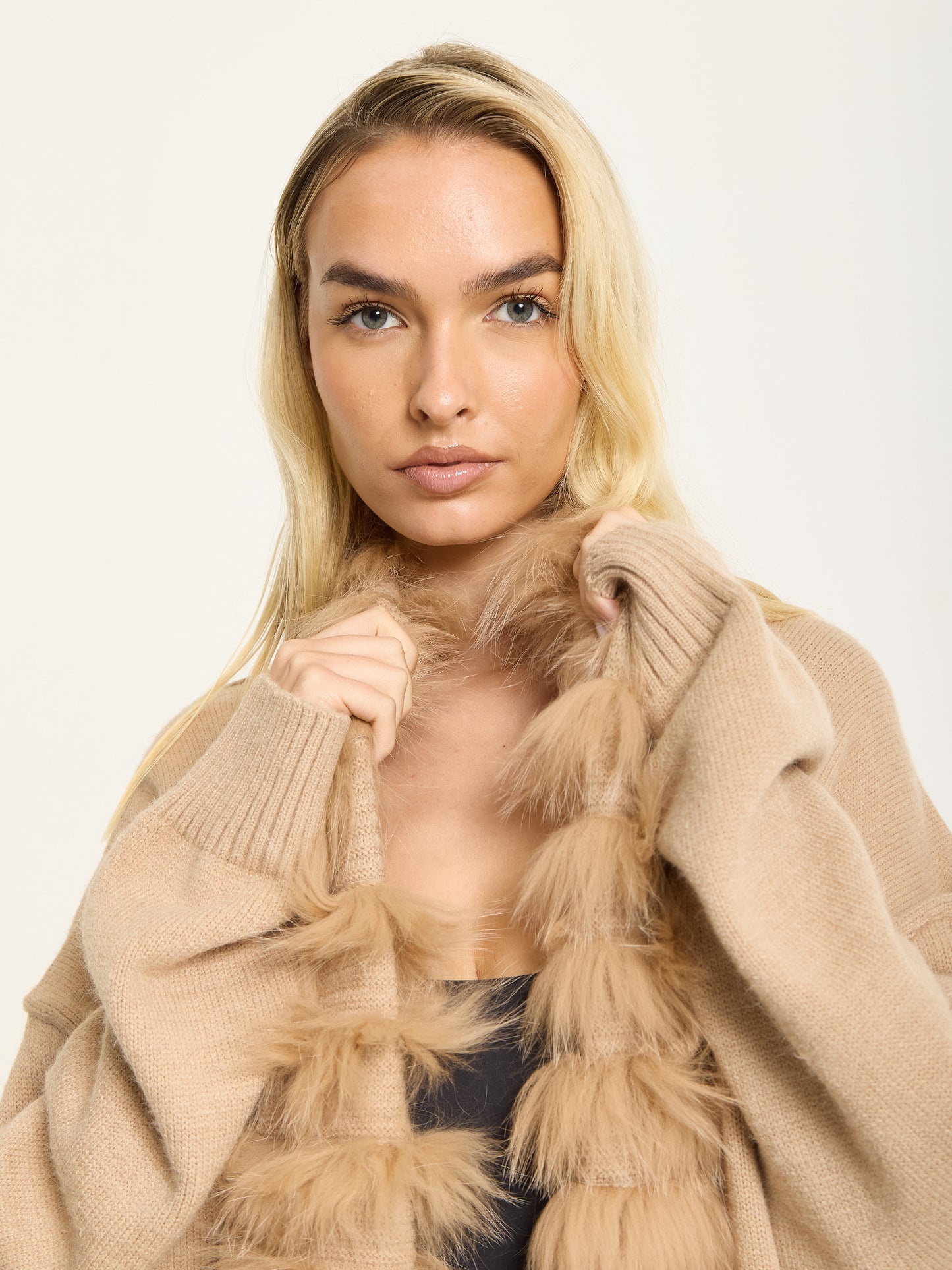 
                  
                    Camel Faux Fur Trim Belted Cardigan
                  
                