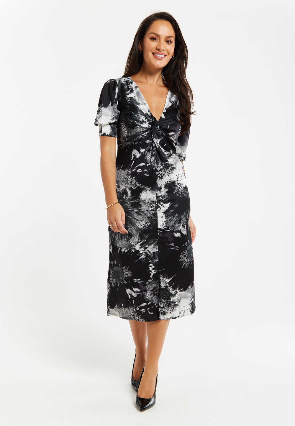 Women's Midi Dress with V Neckline and Short Sleeves in Stylish Mono Abstract Print - Liquorish