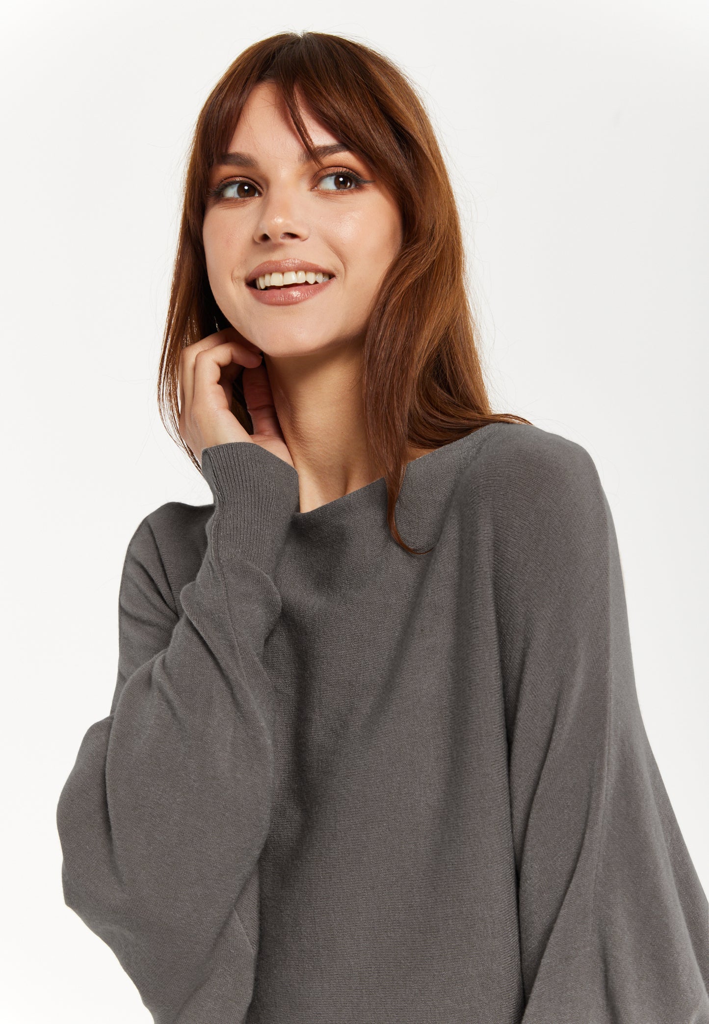 
                  
                    Liquorish Women's Jumper Grey Soft with Batwing Sleeves - Elegant Relaxed Fit and Wide Boat Neckline
                  
                