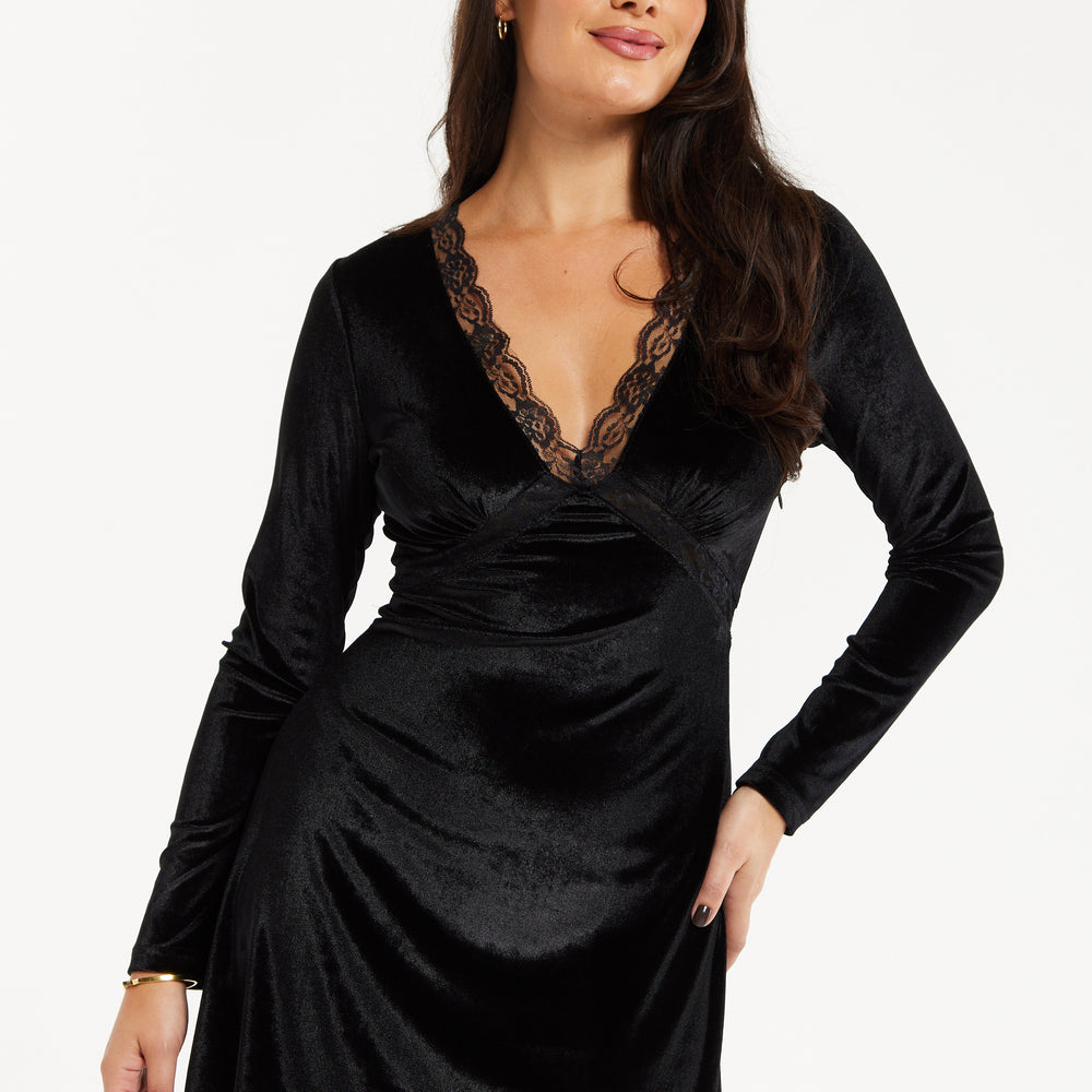 
                  
                    Women's Mini Dress in Black Velvet with Long Sleeves and Lace Details - Regular Fit by Liquorish
                  
                