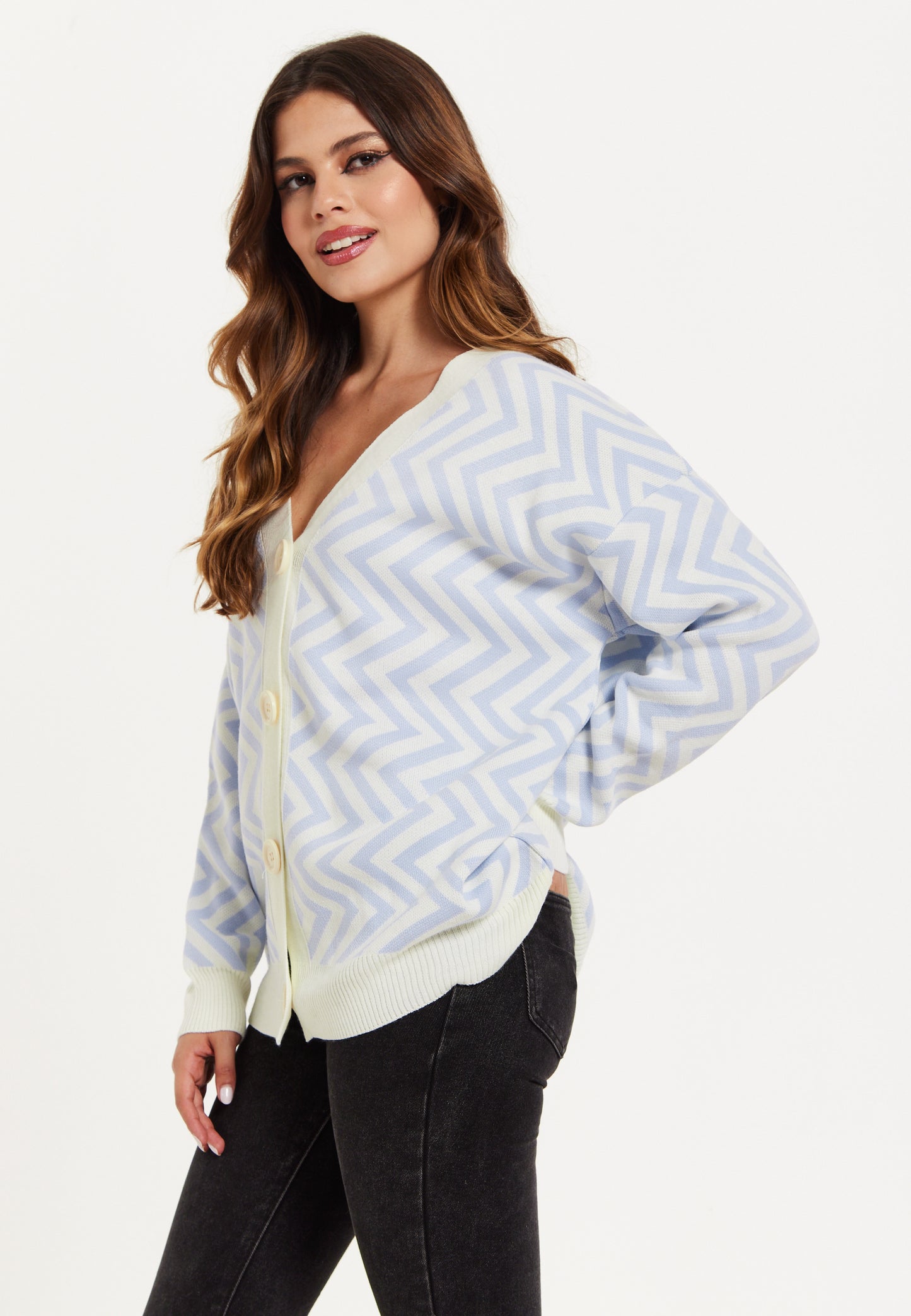 
                  
                    Zig Zag Pattern Cardigan Blue&White
                  
                