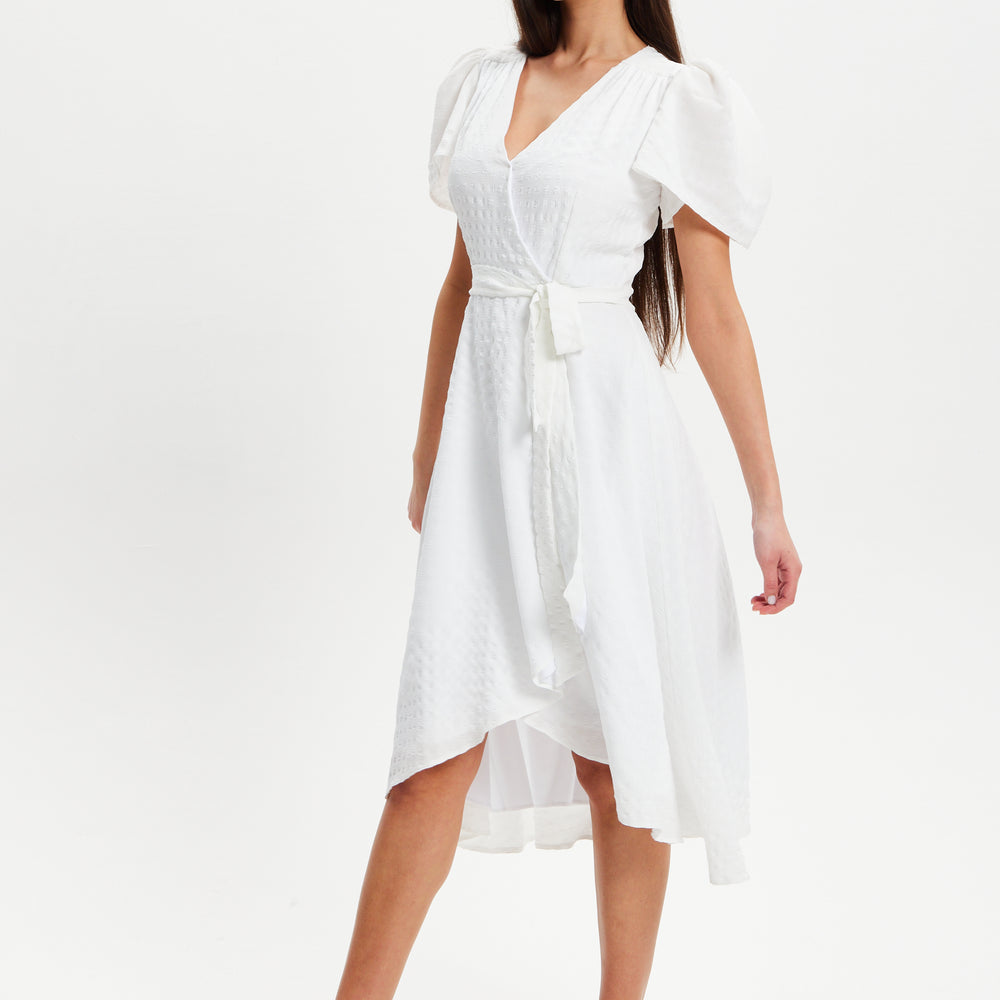 
                  
                    Liquorish Checkered White Angel Sleeve Midi Wrap Dress In White
                  
                