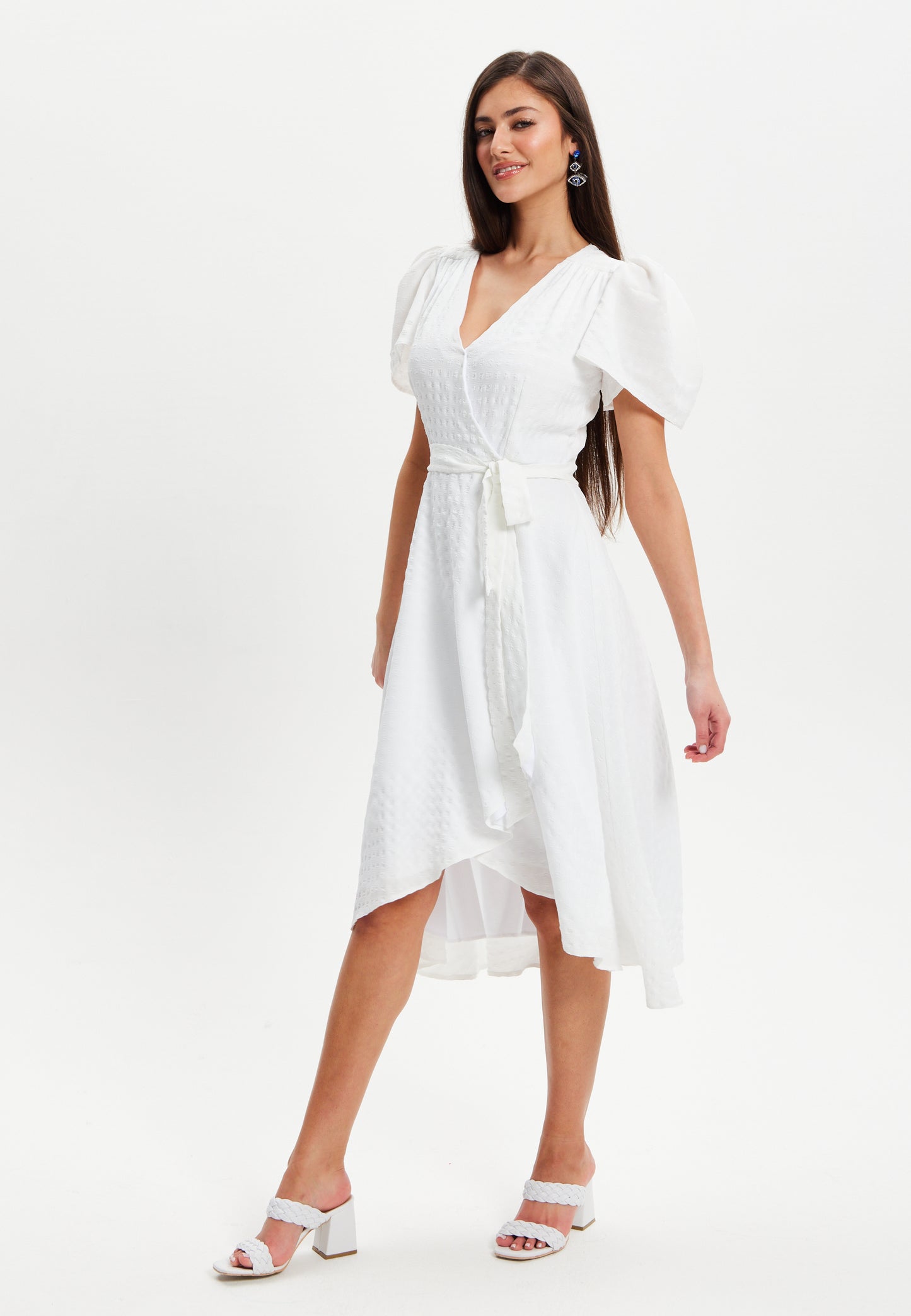 
                  
                    Liquorish Checkered White Angel Sleeve Wrap Dress In White
                  
                